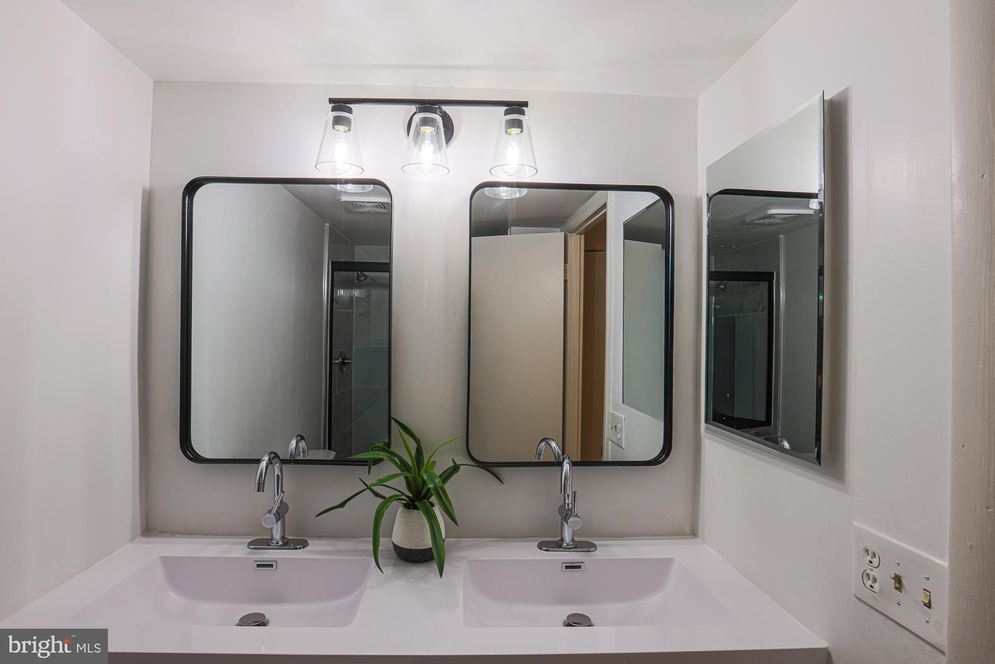 UPPER PARK HEIGHTS - Residential