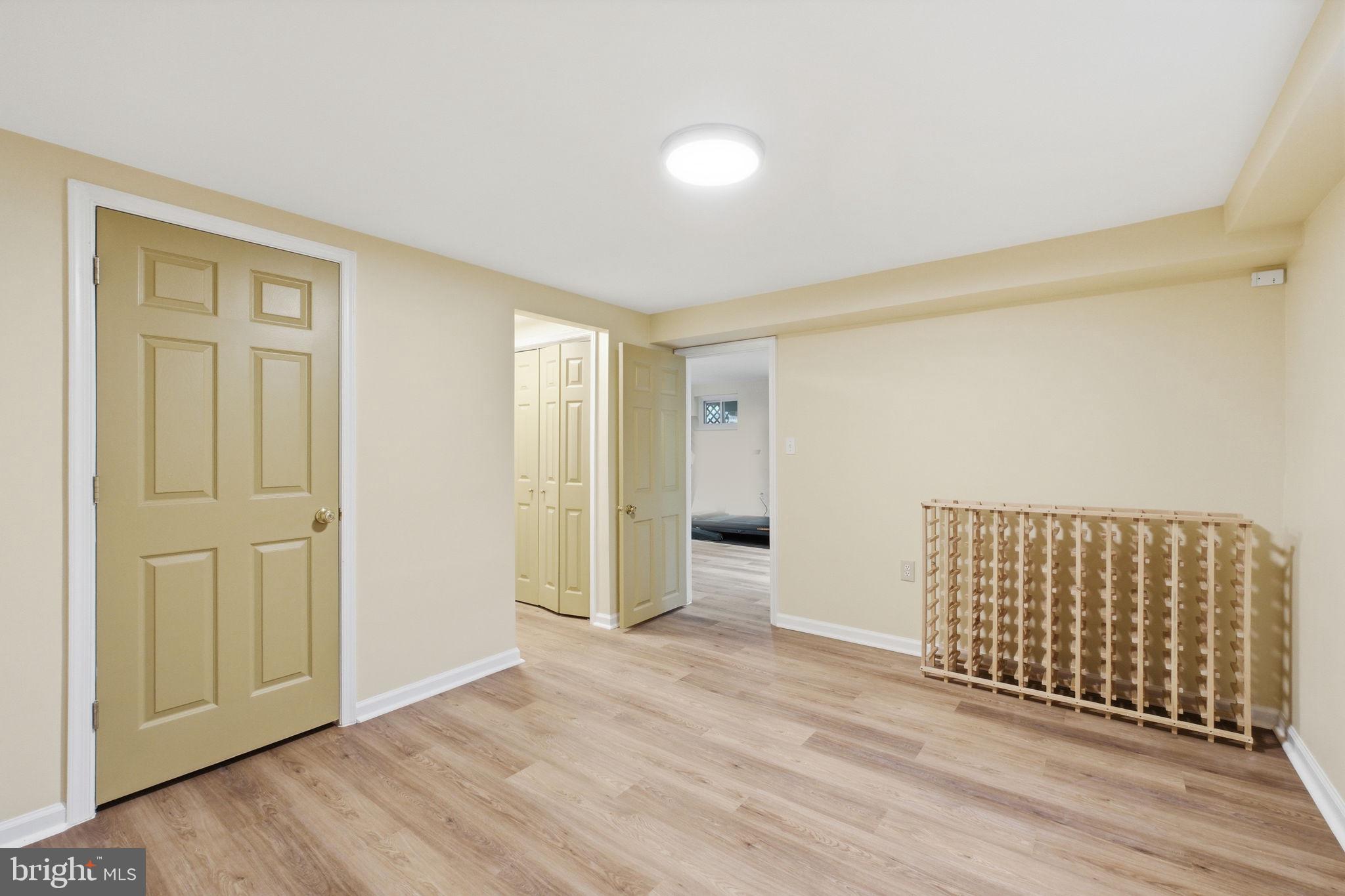 RETLAW TERRACE - Residential