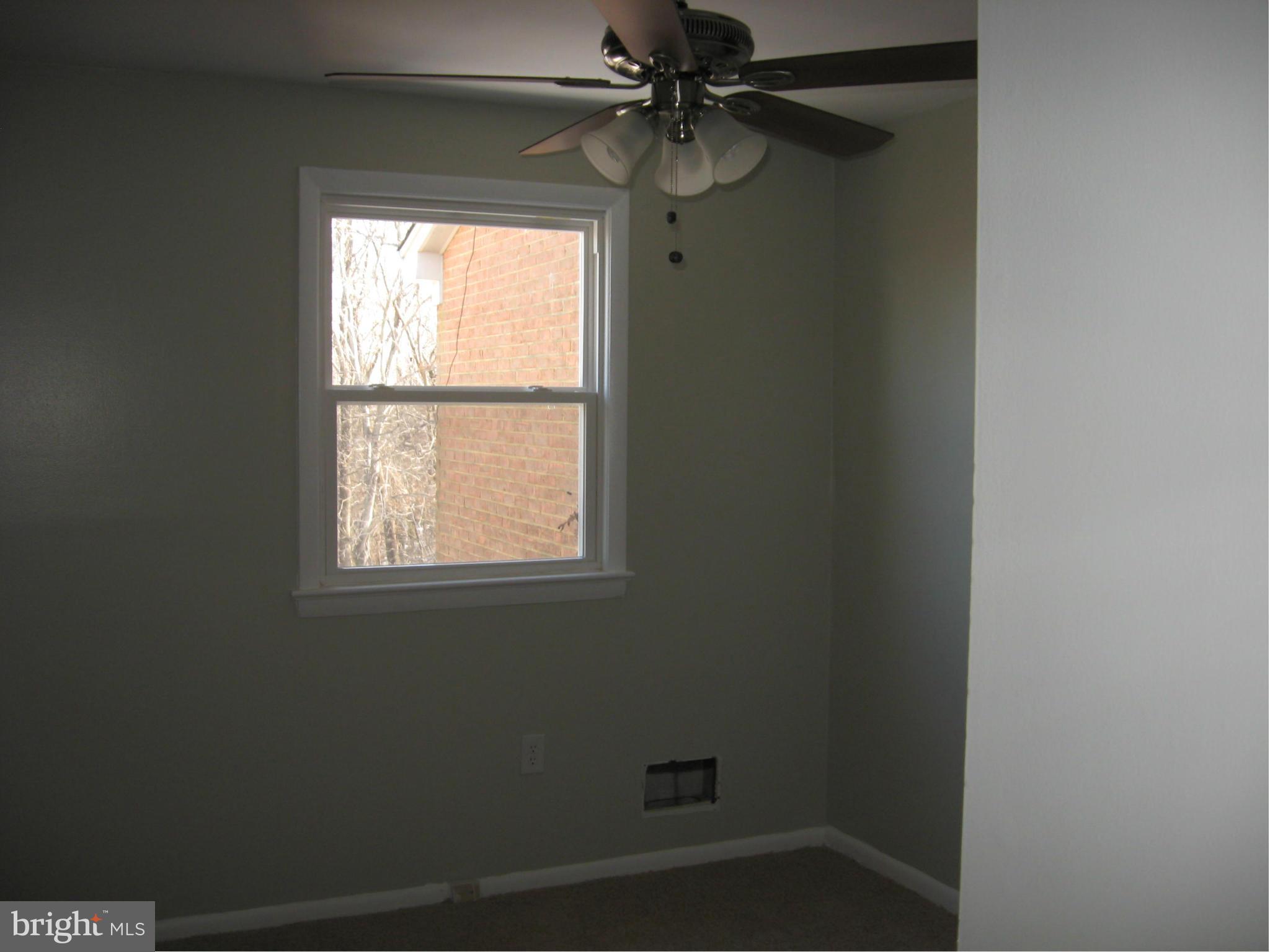 BEECHWOOD SQUARE - Residential Lease