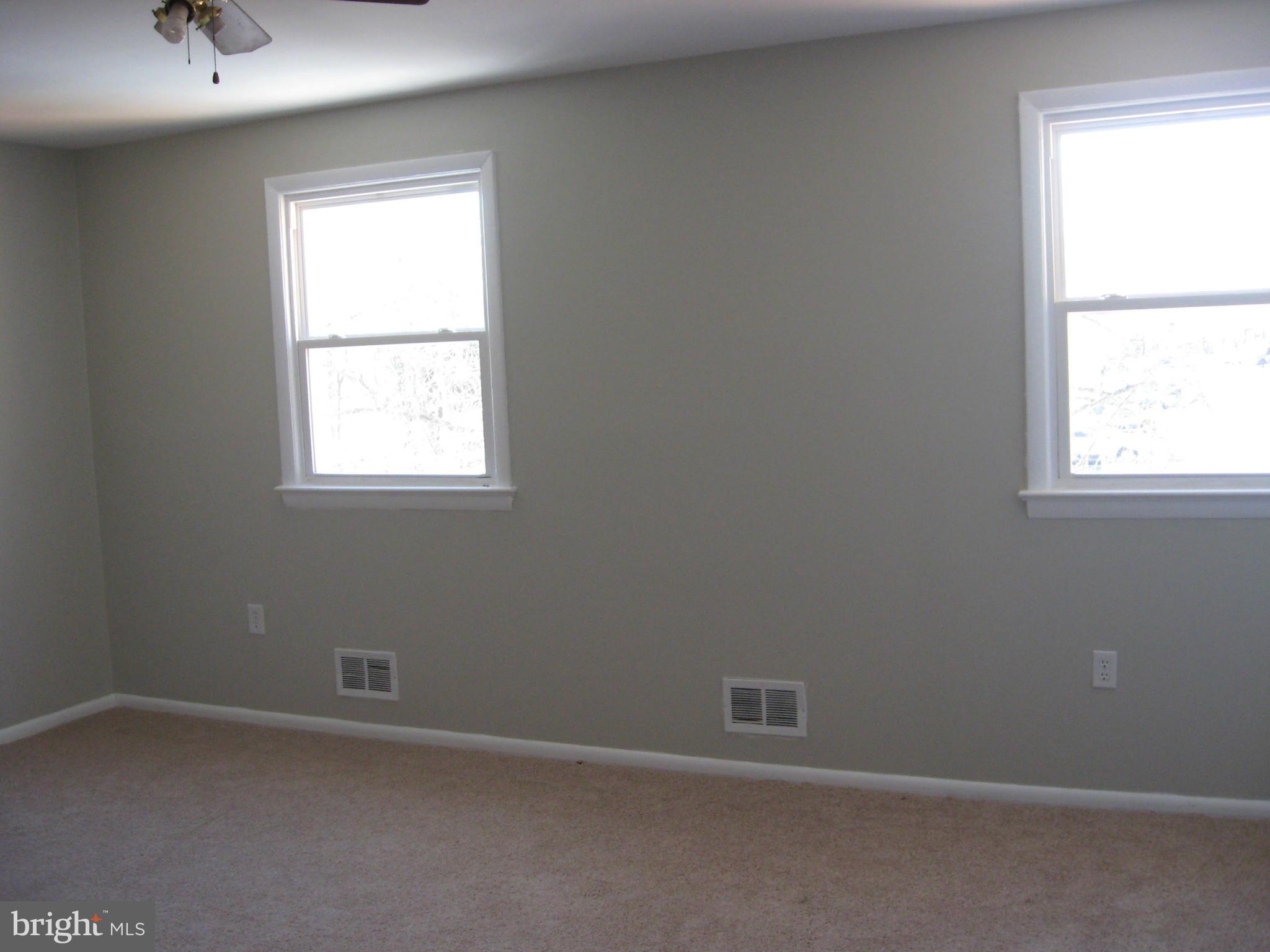 BEECHWOOD SQUARE - Residential Lease