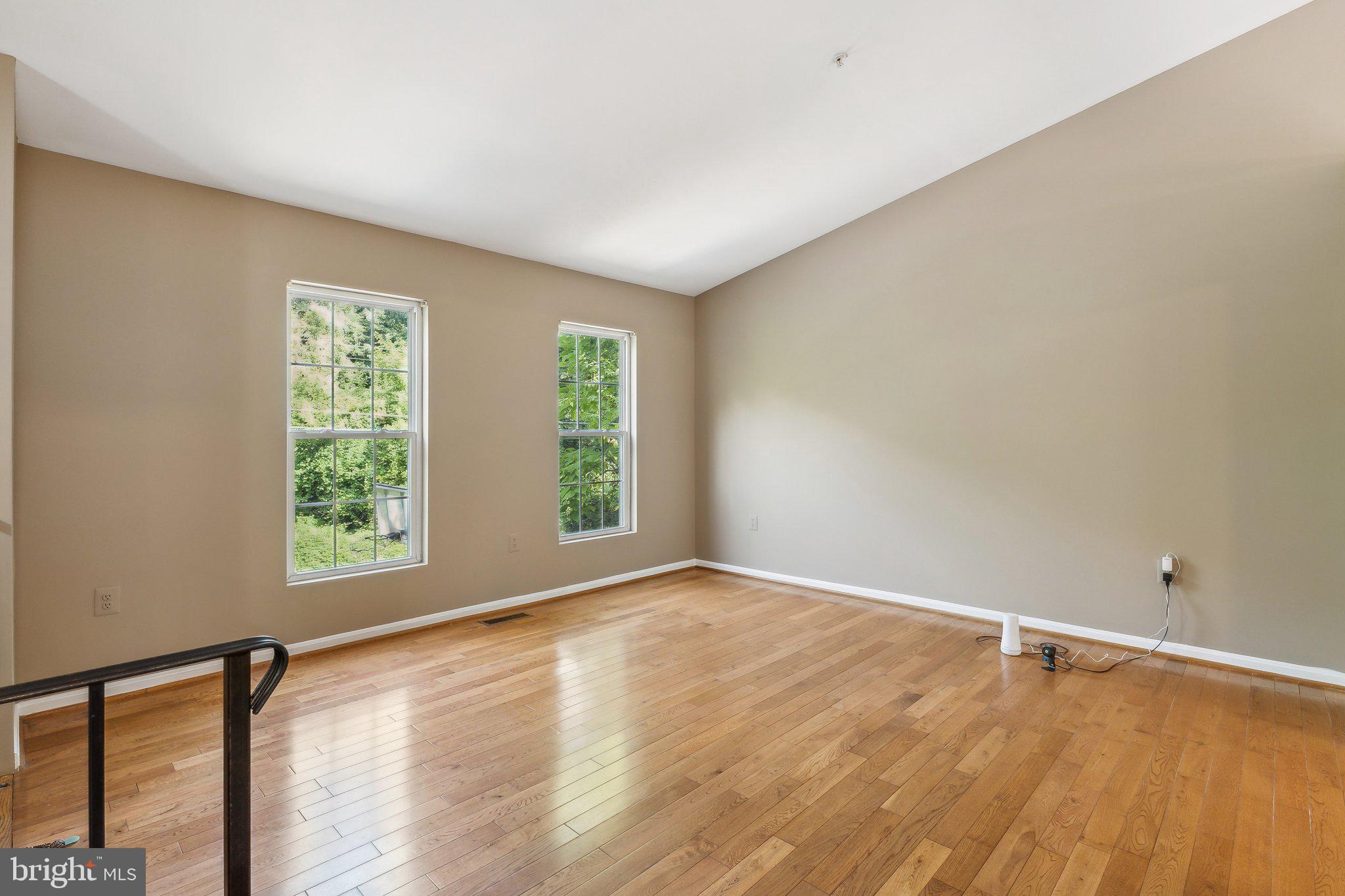 CAPITOL HEIGHTS - Residential