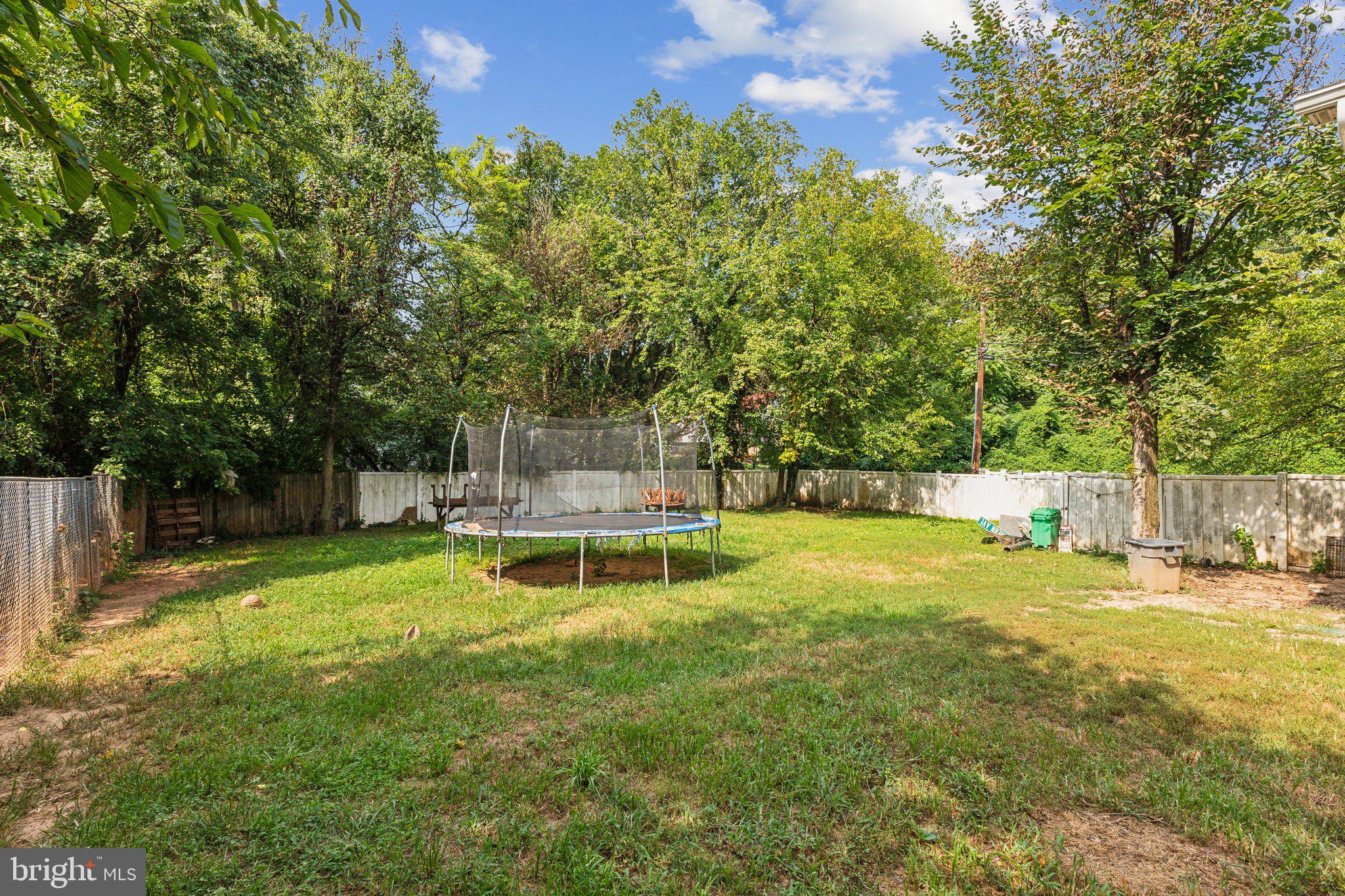 CAPITOL HEIGHTS - Residential