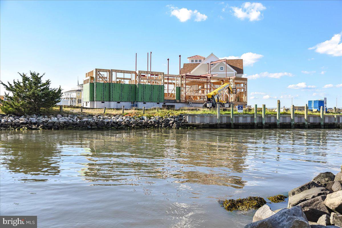 ESTATES AT INLET ISLE - Residential