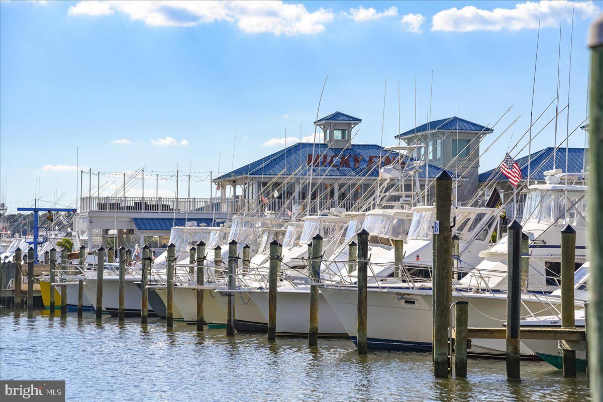 ESTATES AT INLET ISLE - Residential