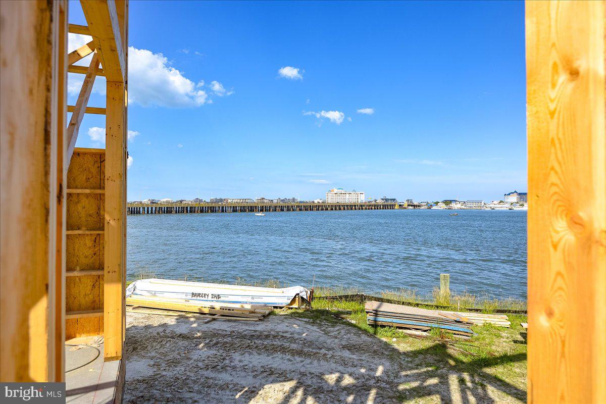 ESTATES AT INLET ISLE - Residential