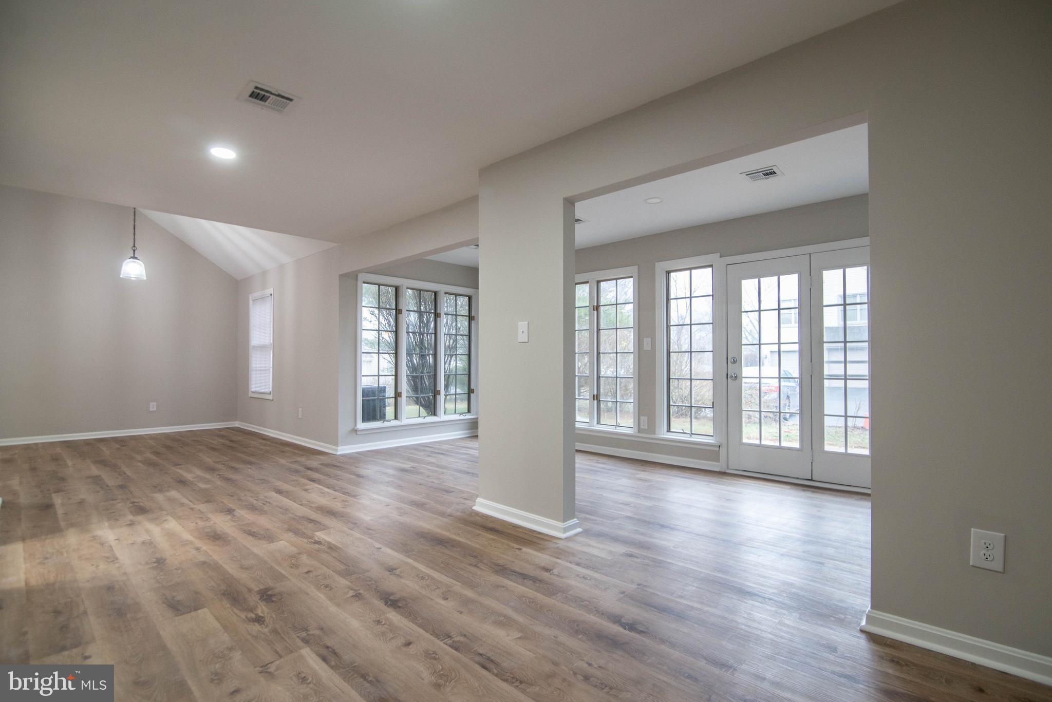 CREST OF HERSHEY - Residential