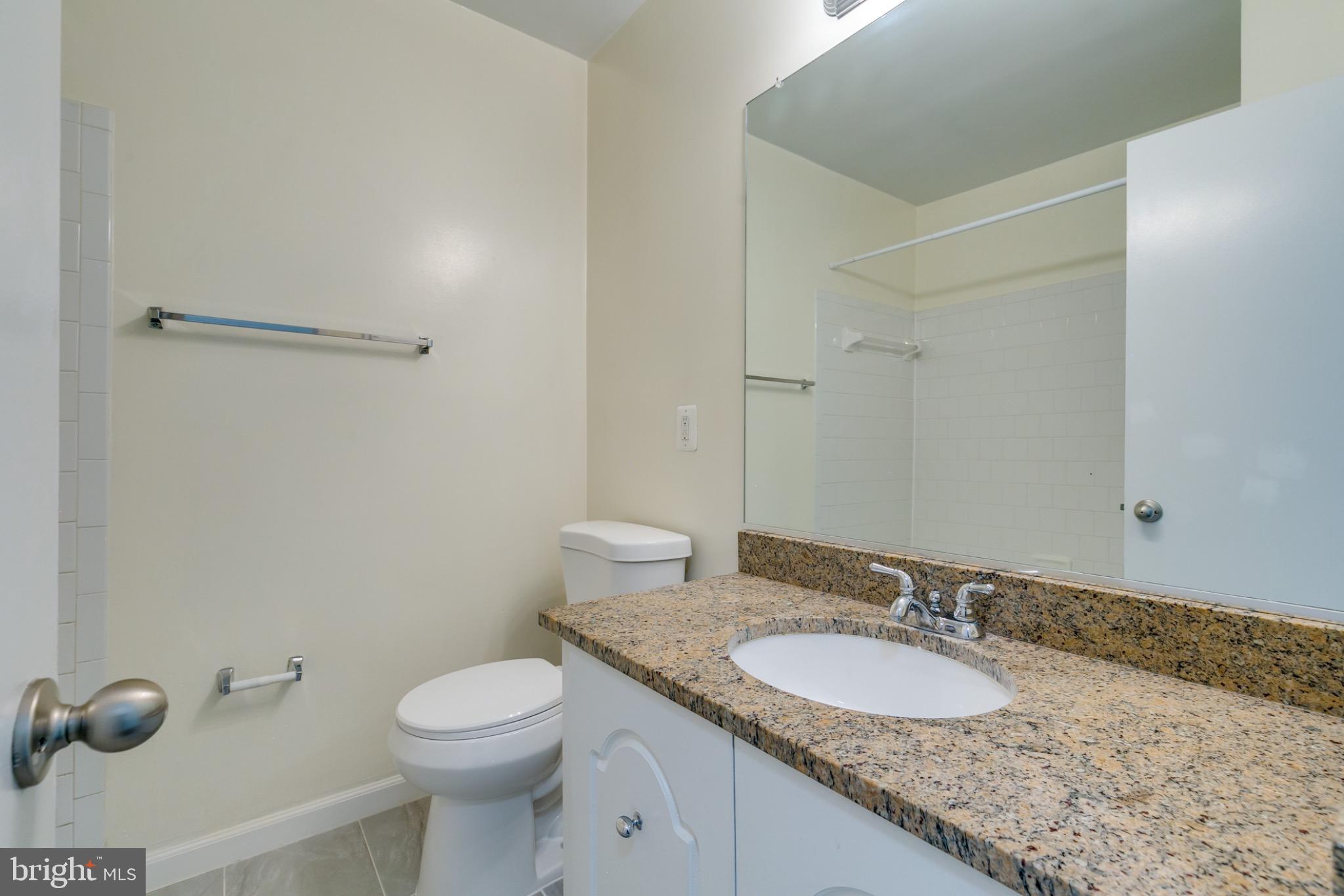 CYRANDALL VALLEY NORTH - Residential Lease