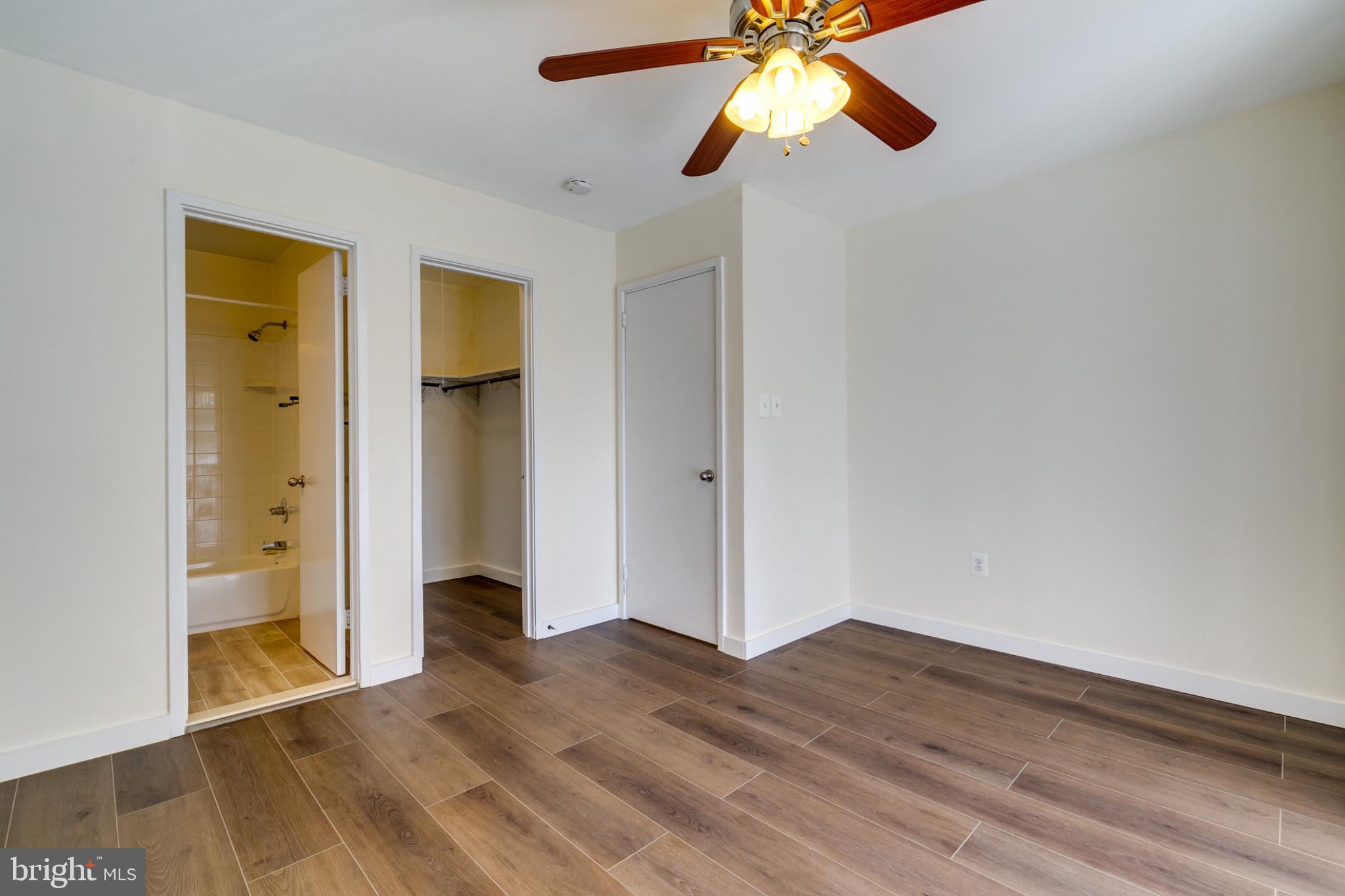 CYRANDALL VALLEY NORTH - Residential Lease