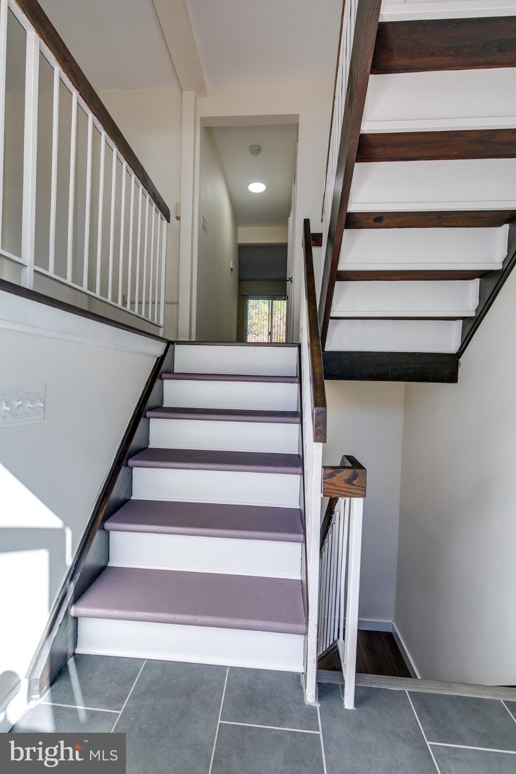 CYRANDALL VALLEY NORTH - Residential Lease