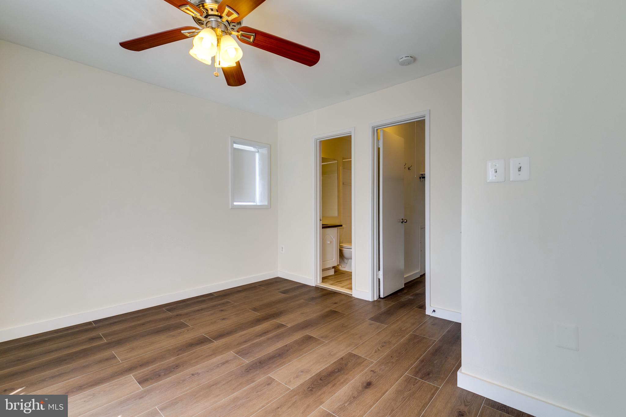 CYRANDALL VALLEY NORTH - Residential Lease