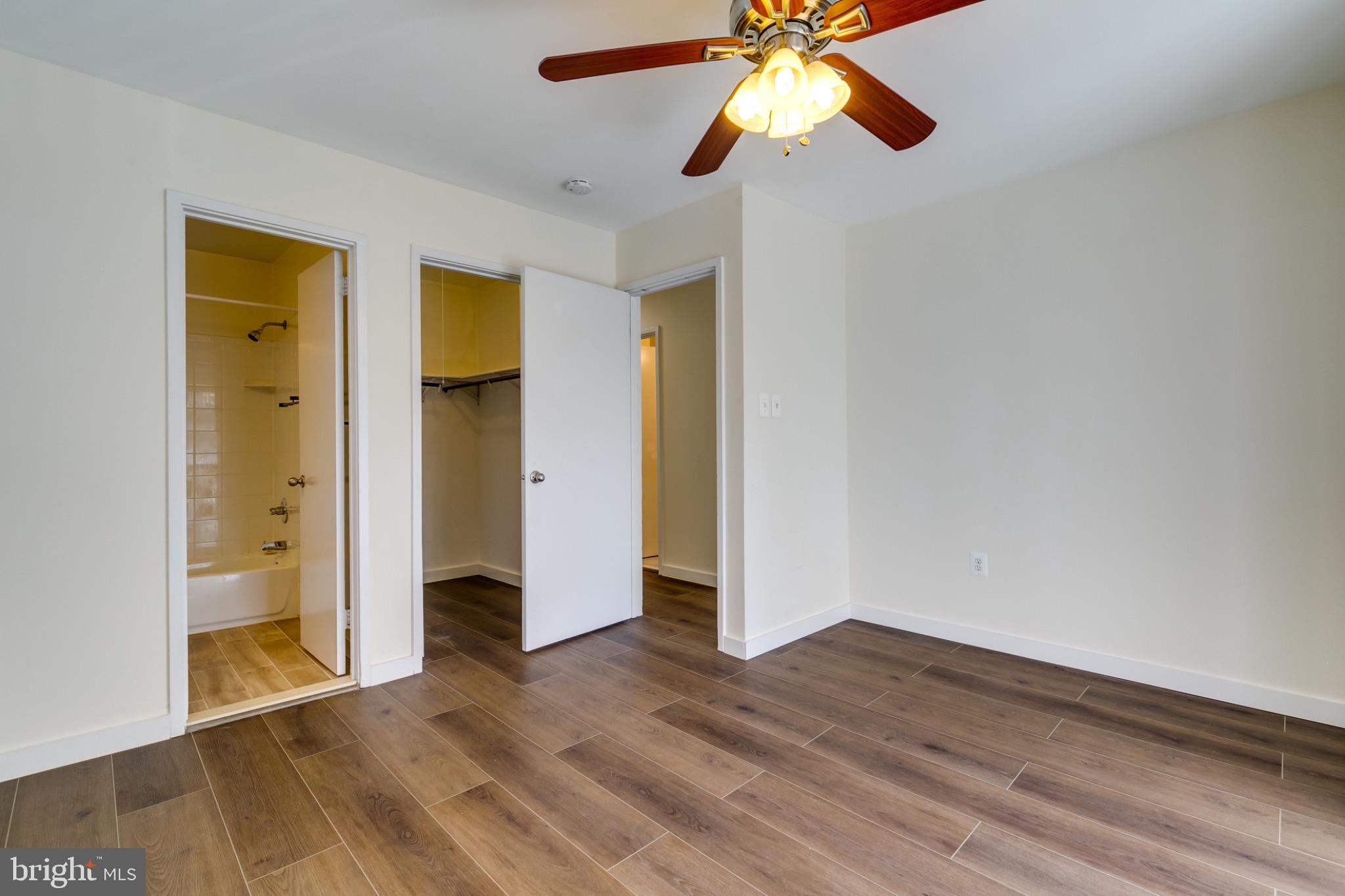 CYRANDALL VALLEY NORTH - Residential Lease