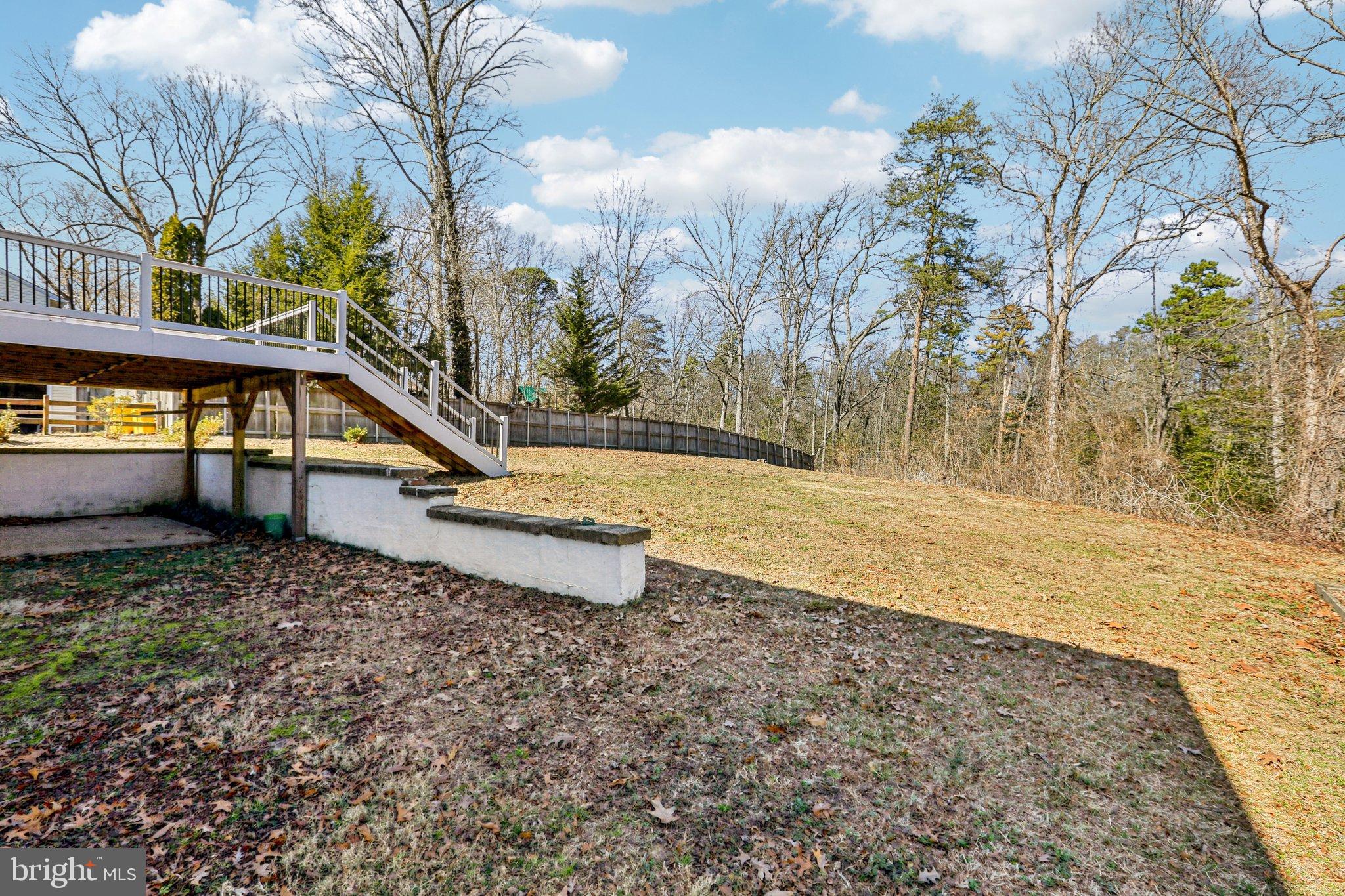 SELBY GROVE - Residential