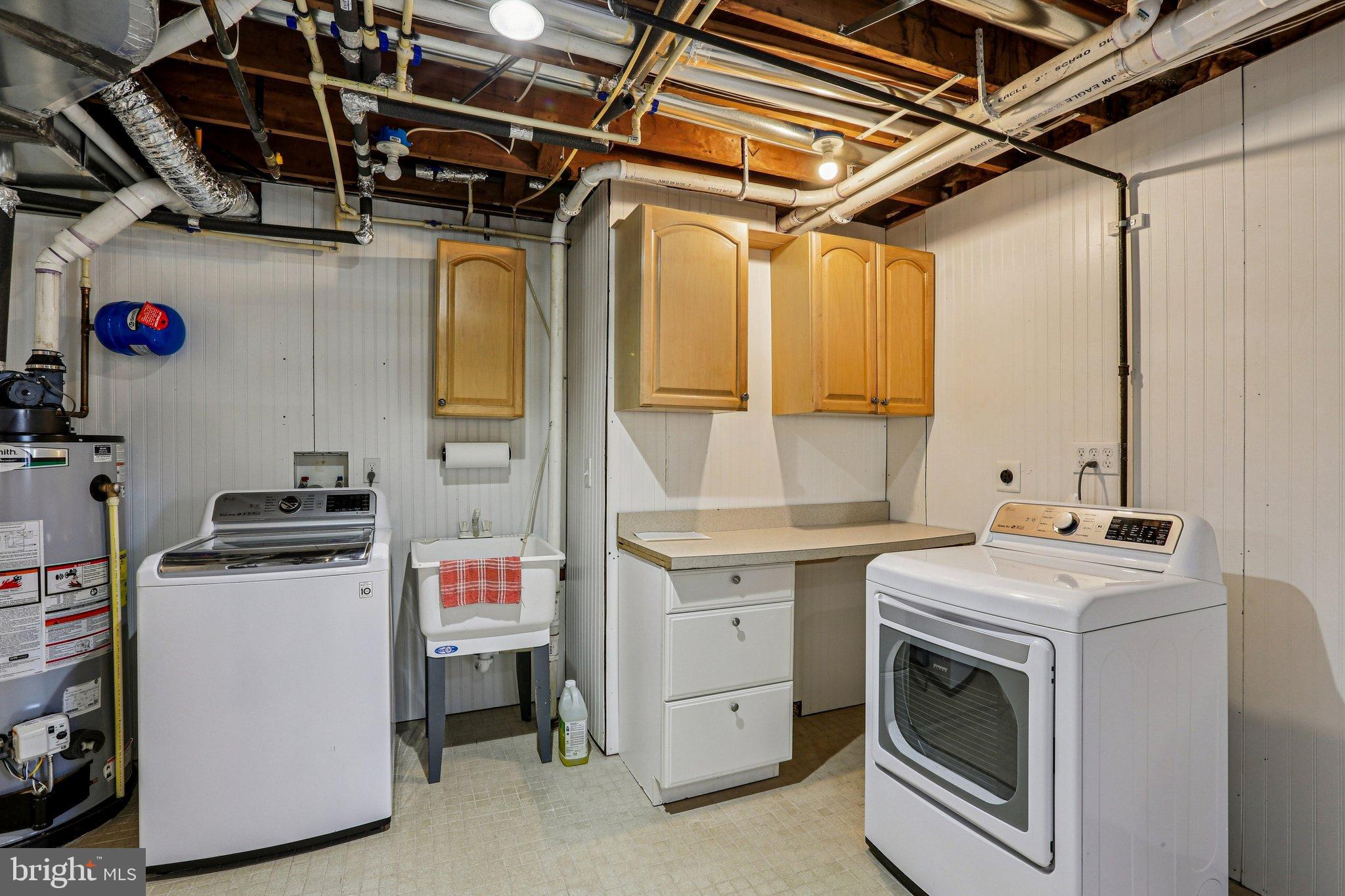 SELBY GROVE - Residential