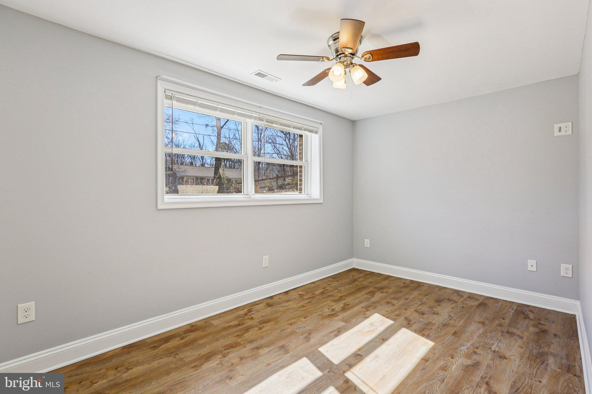 SELBY GROVE - Residential