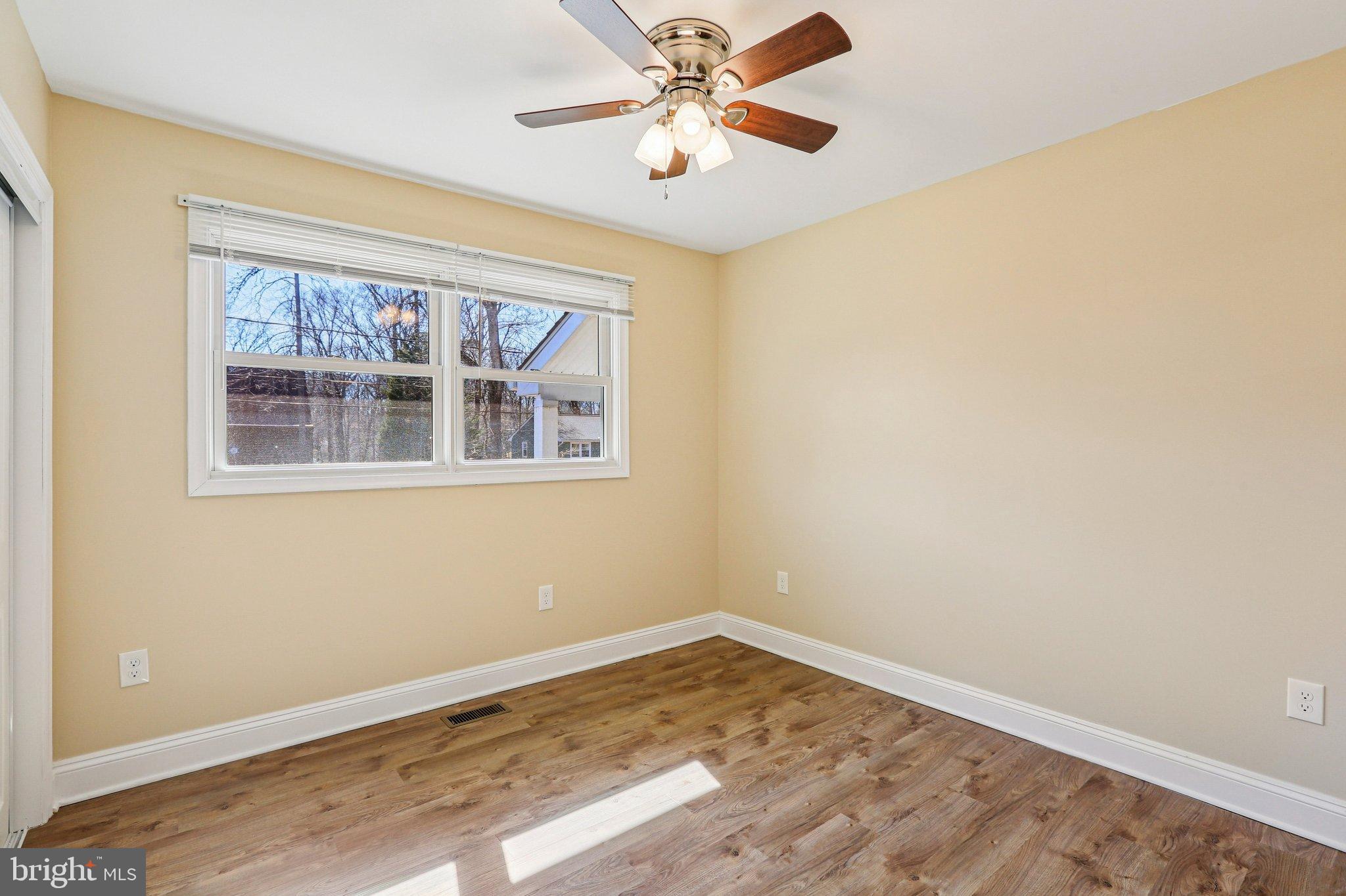 SELBY GROVE - Residential