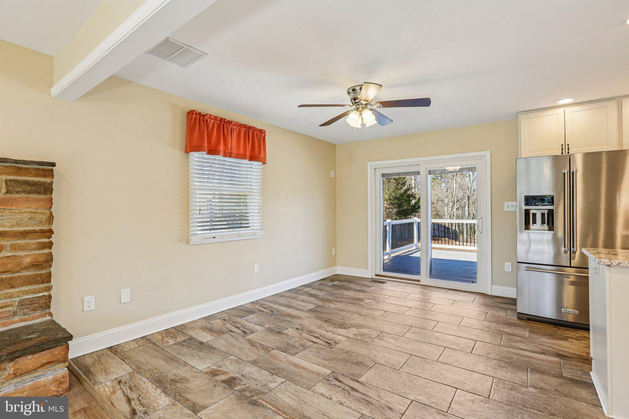 SELBY GROVE - Residential