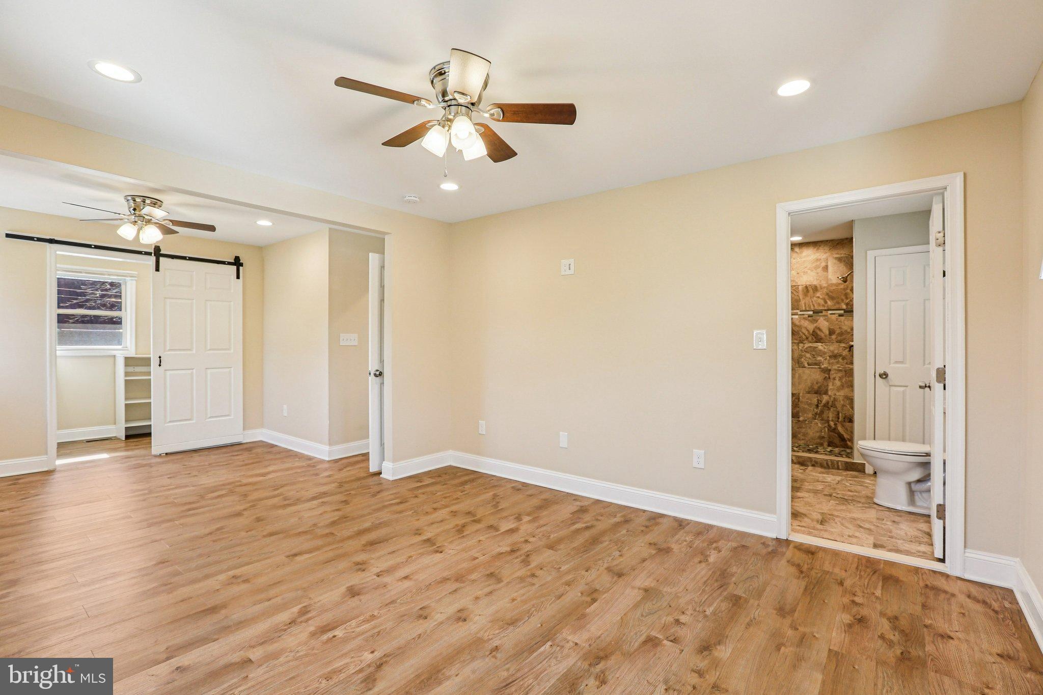 SELBY GROVE - Residential