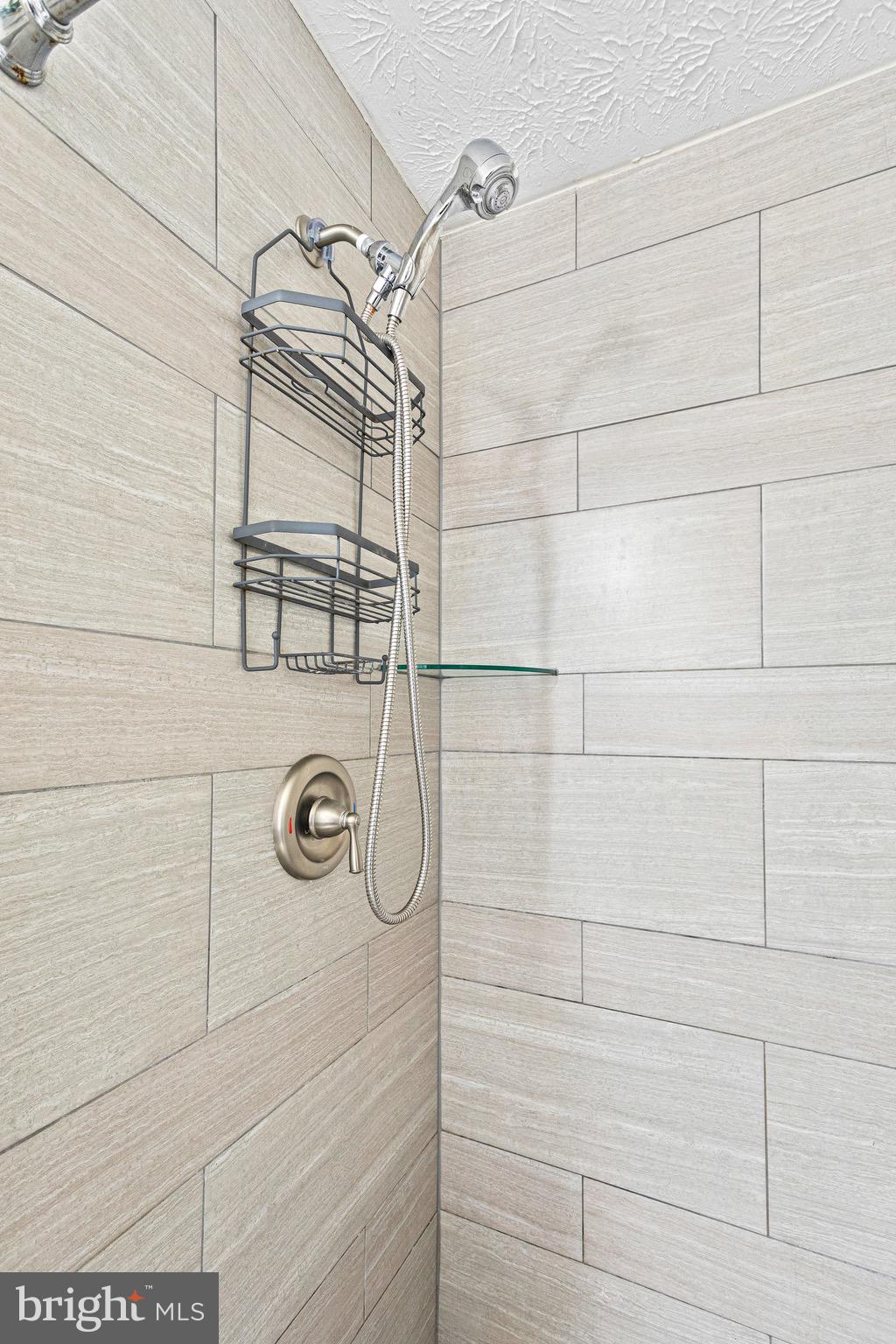 CRICKET RIDGE - Residential