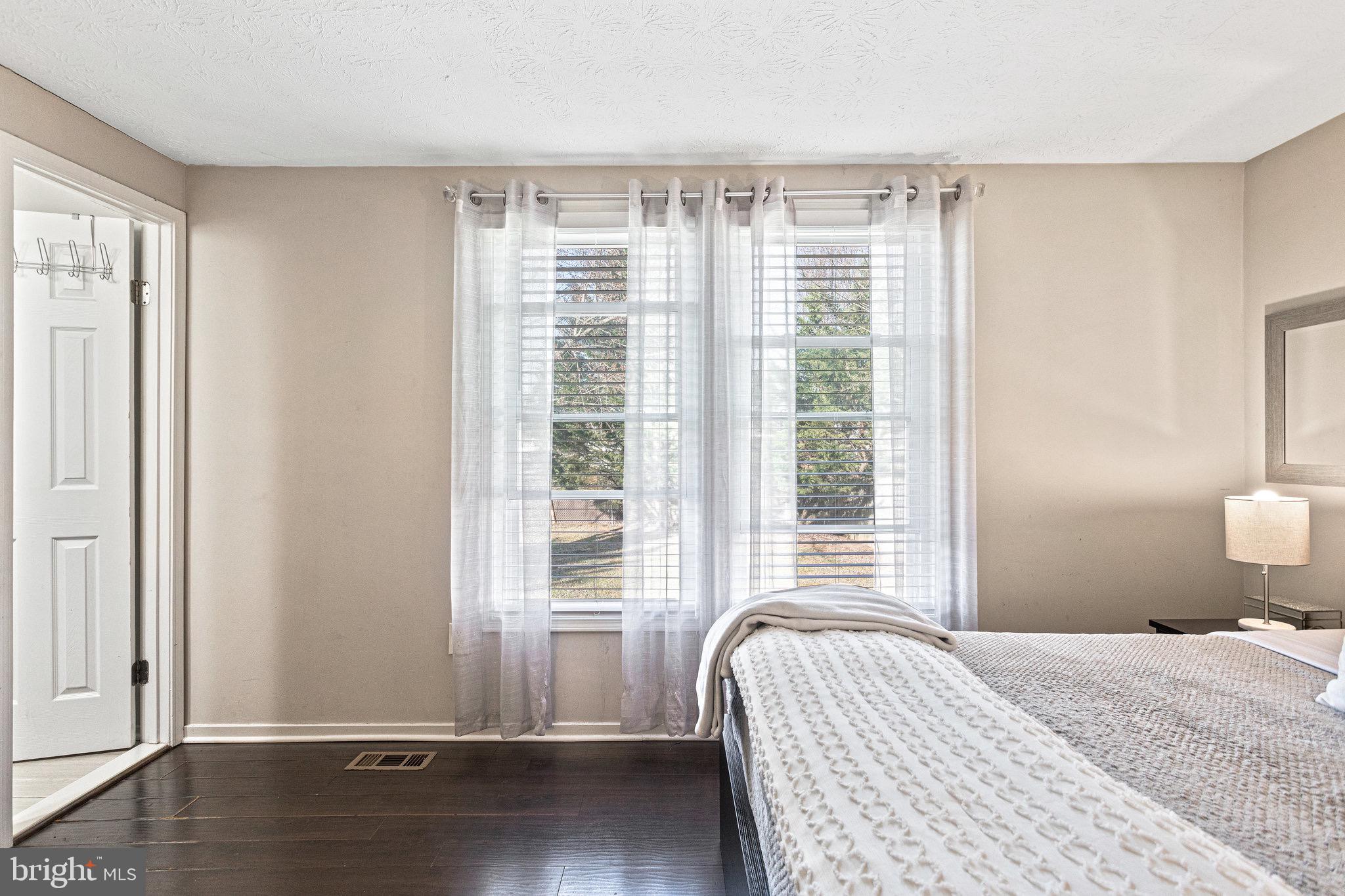 CRICKET RIDGE - Residential