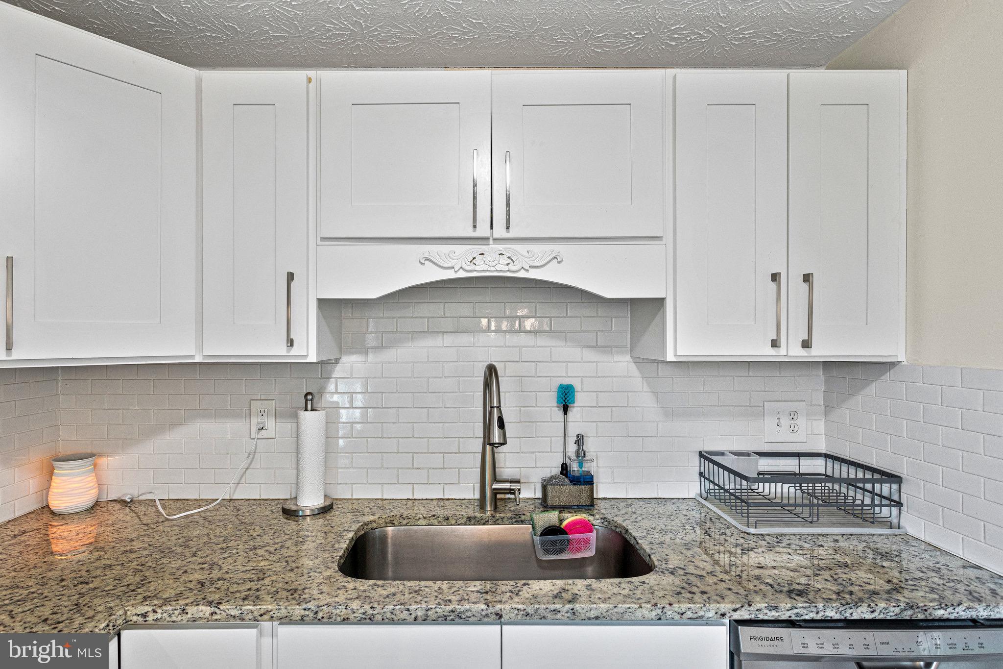 CRICKET RIDGE - Residential