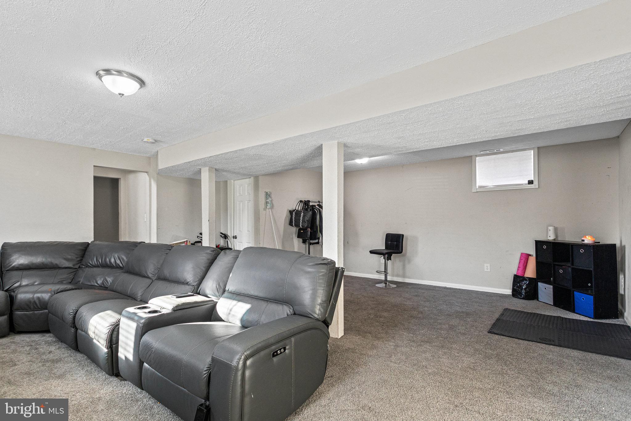 CRICKET RIDGE - Residential