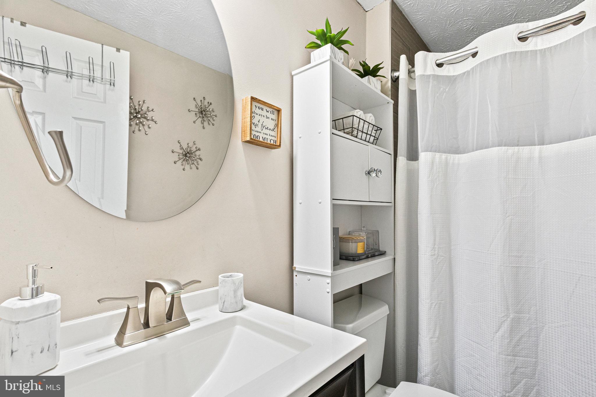 CRICKET RIDGE - Residential