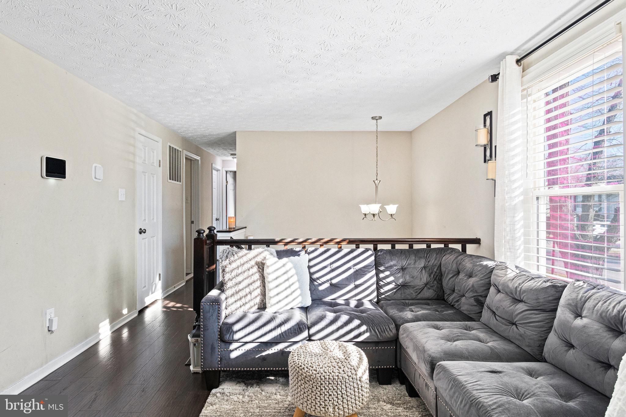 CRICKET RIDGE - Residential