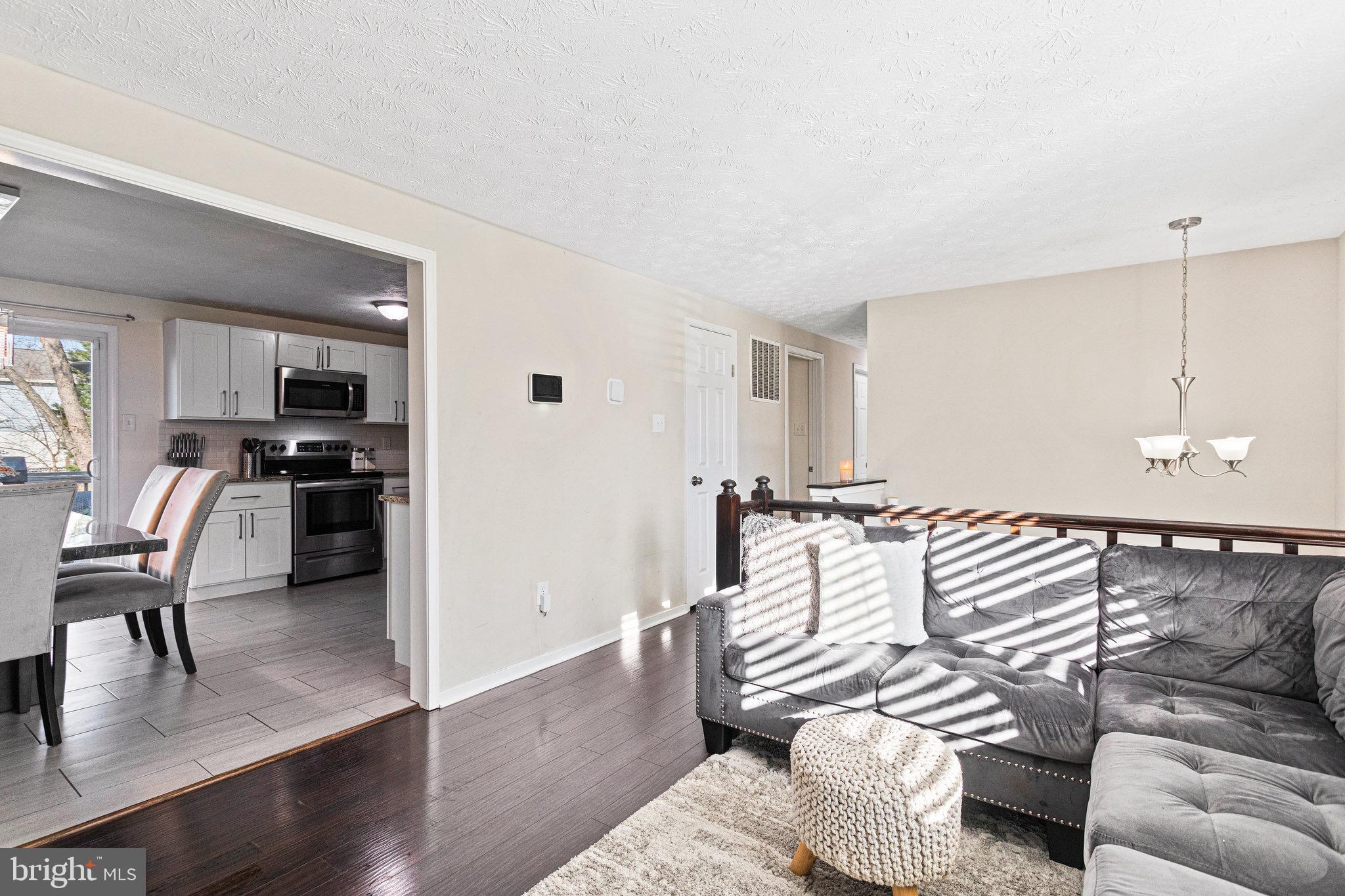 CRICKET RIDGE - Residential