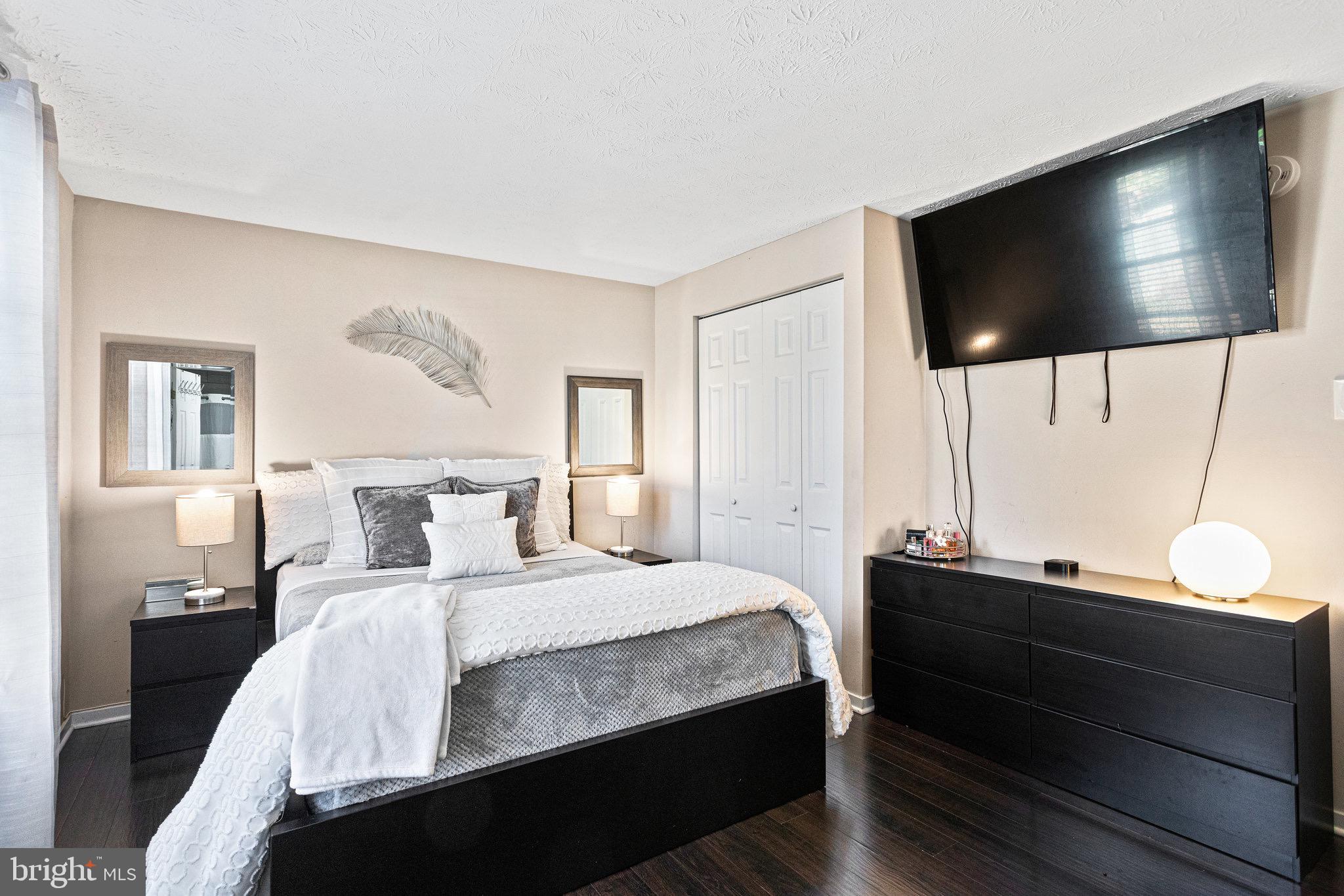 CRICKET RIDGE - Residential