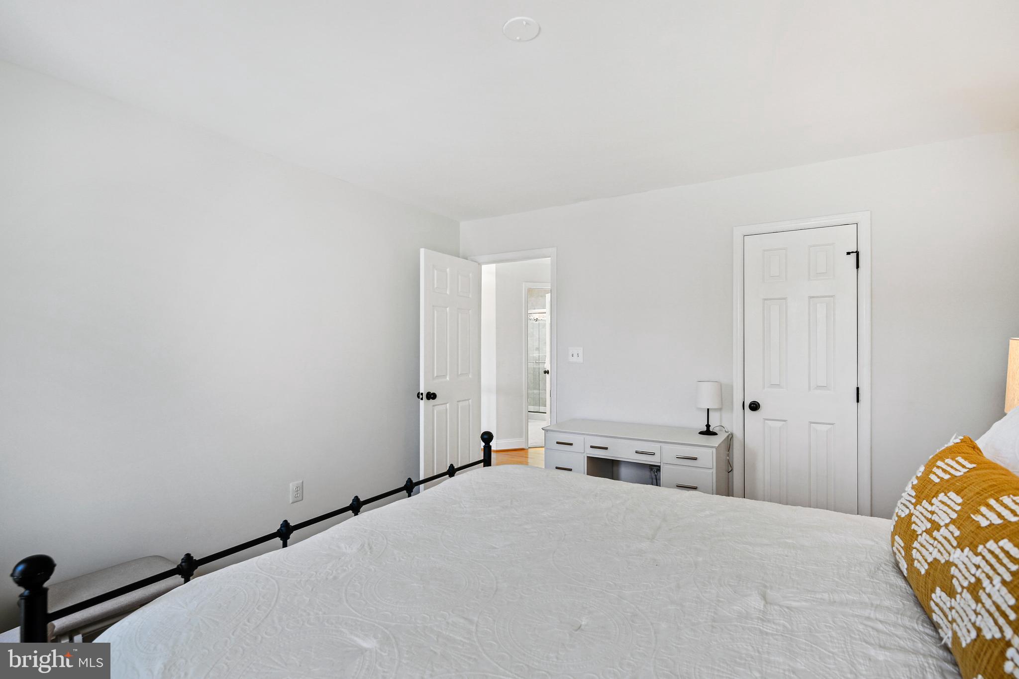 THE OAKS AT FIVE FARMS - Residential