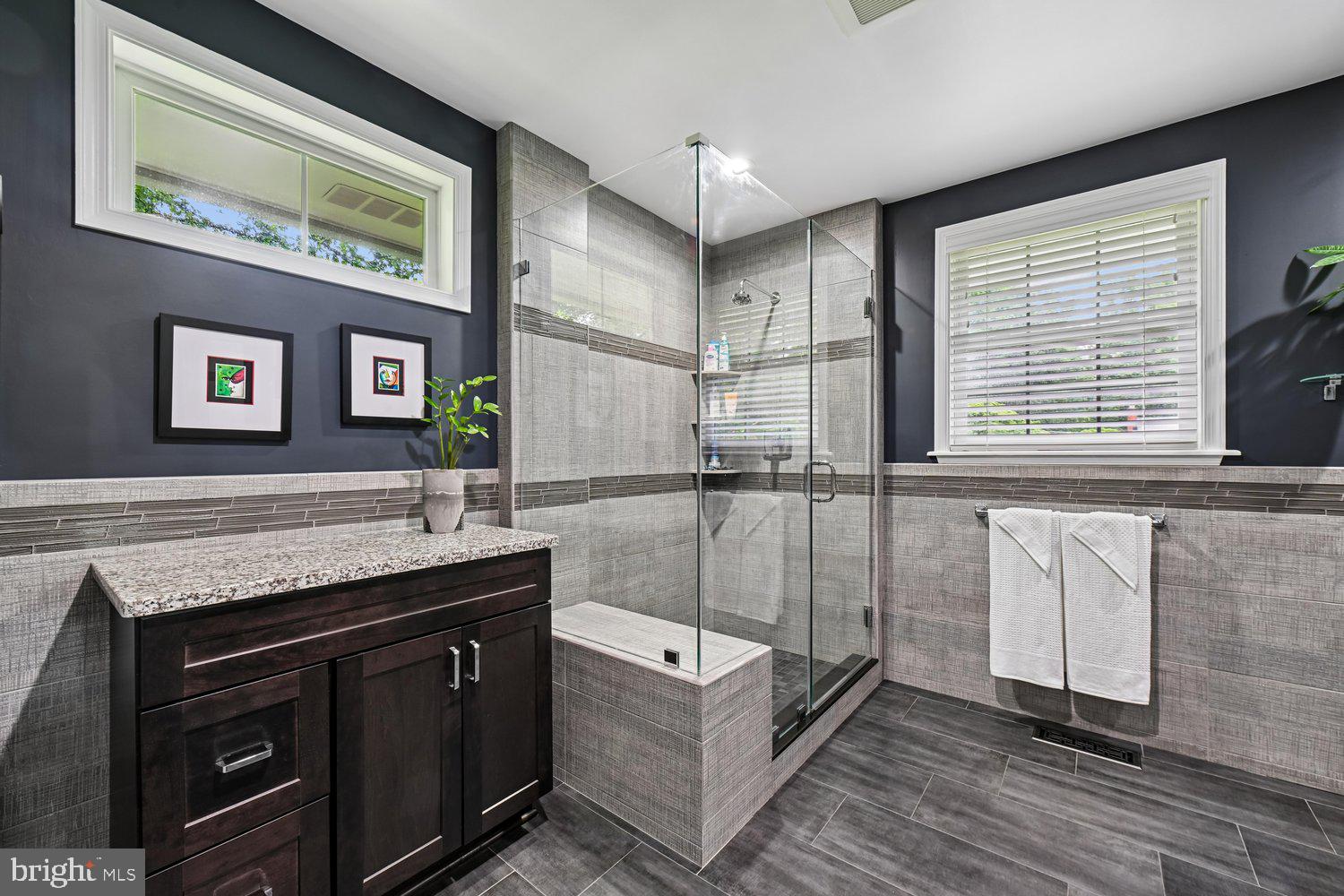 CHESTNUT HILL - Residential