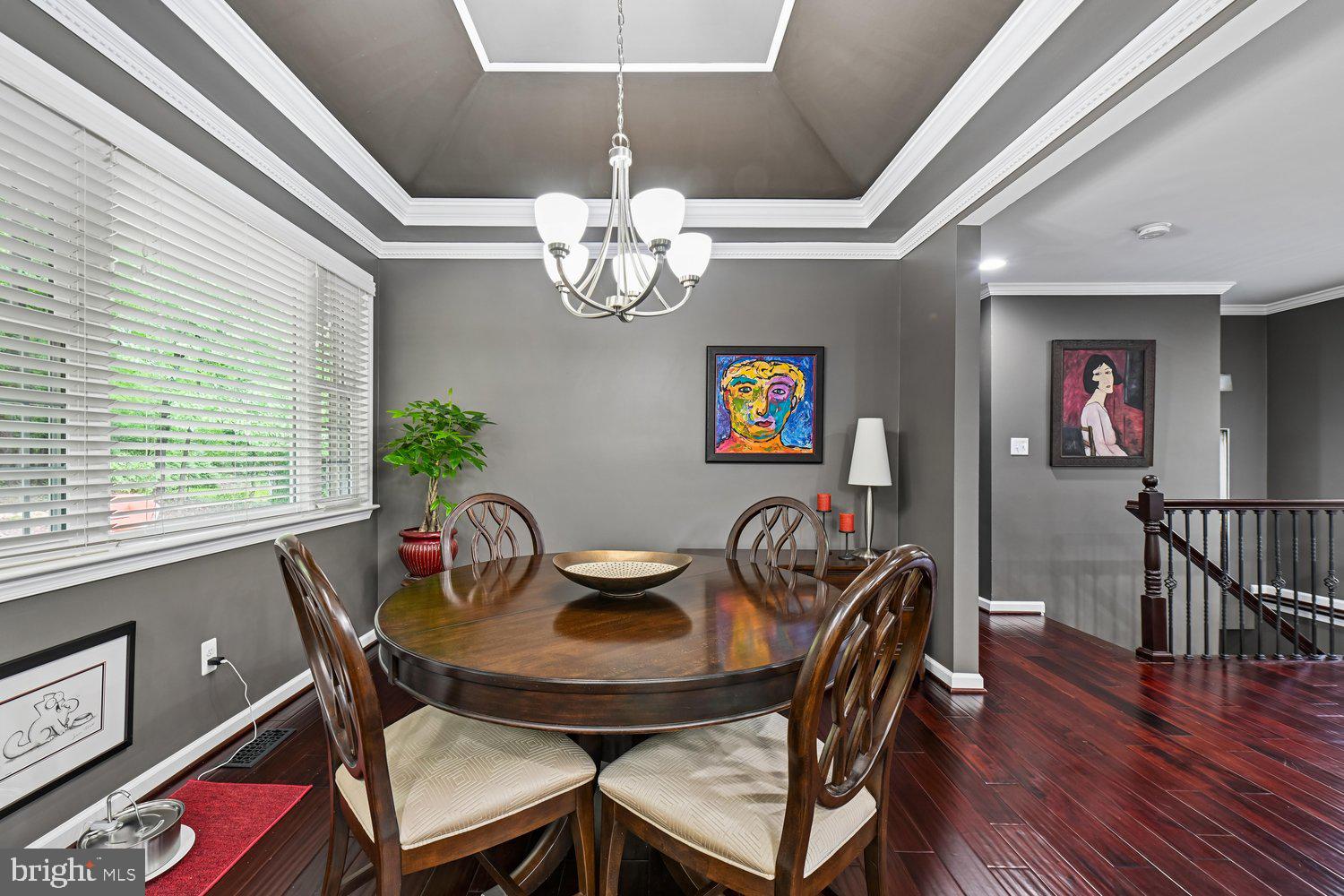 CHESTNUT HILL - Residential