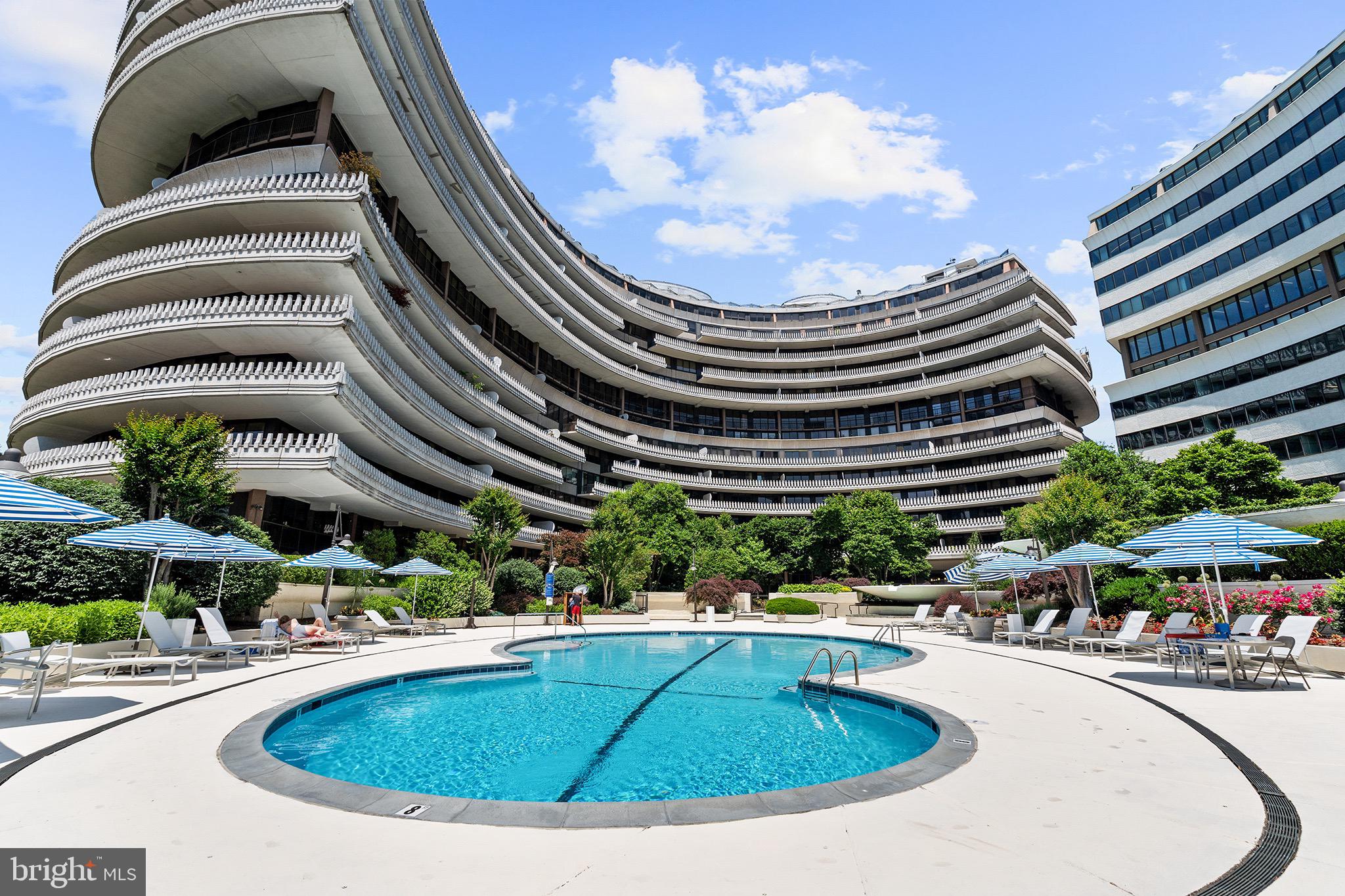 FOGGY BOTTOM - Residential