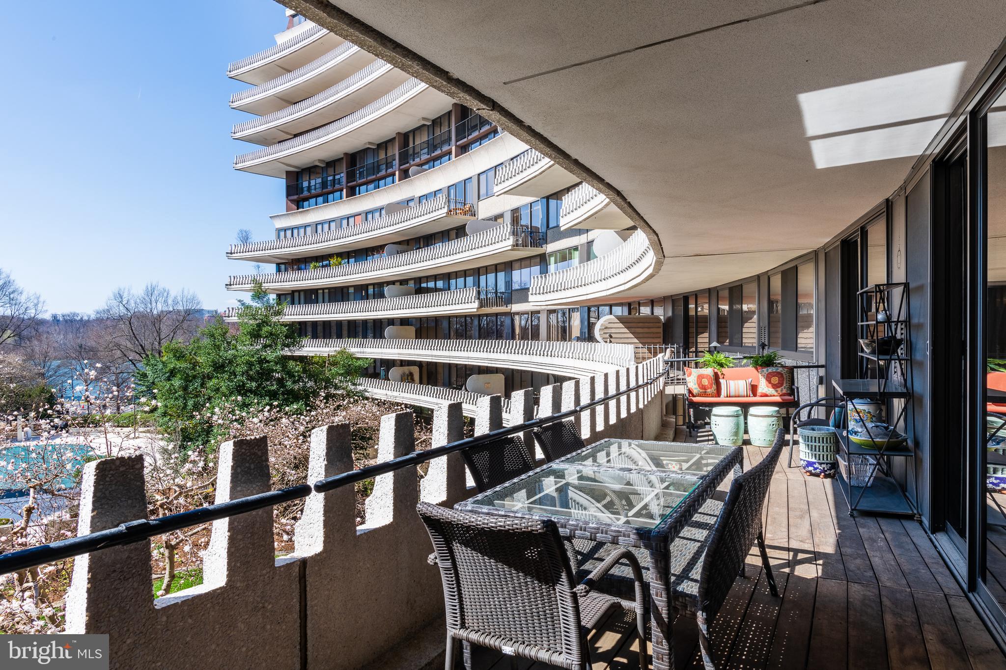 FOGGY BOTTOM - Residential