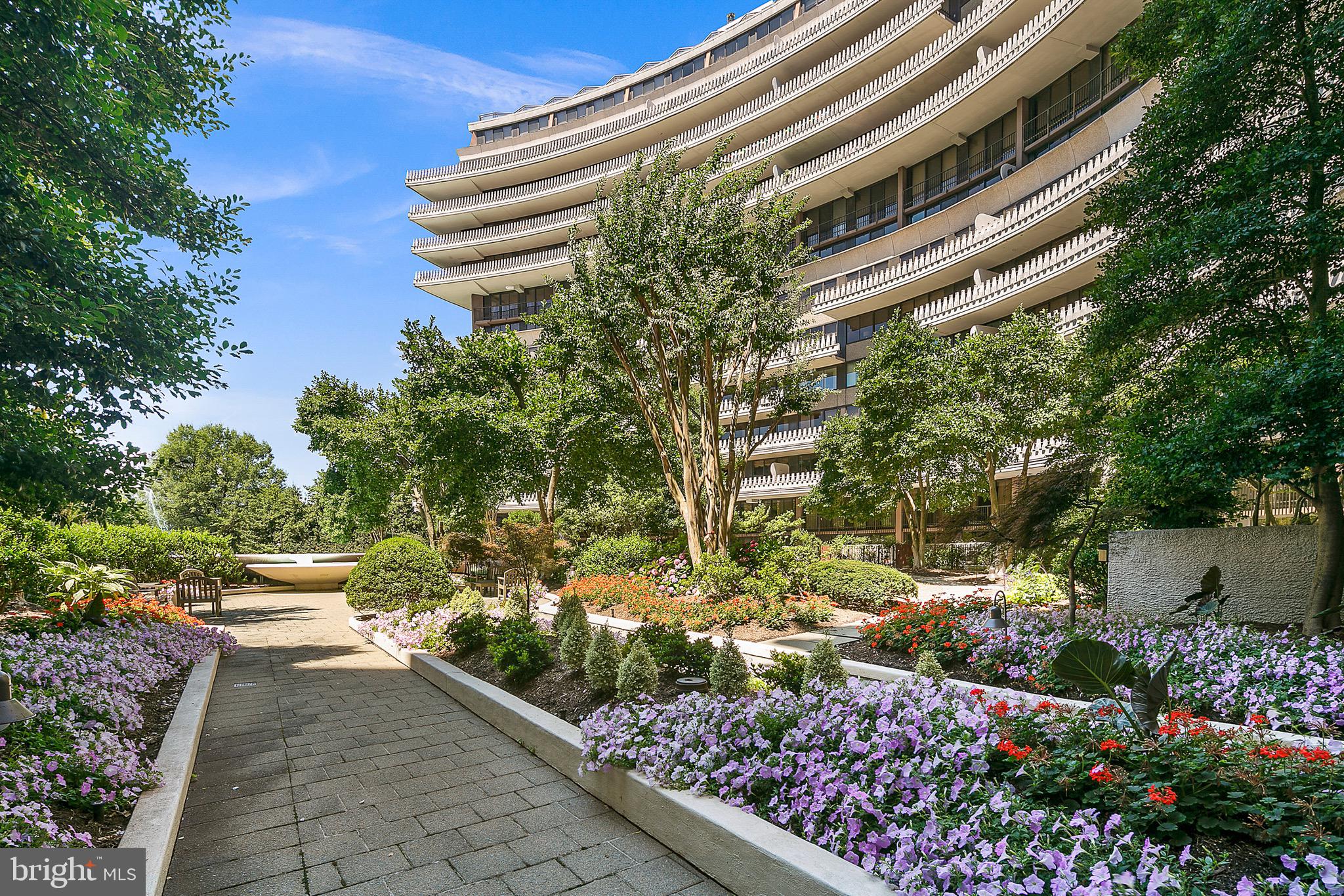 FOGGY BOTTOM - Residential