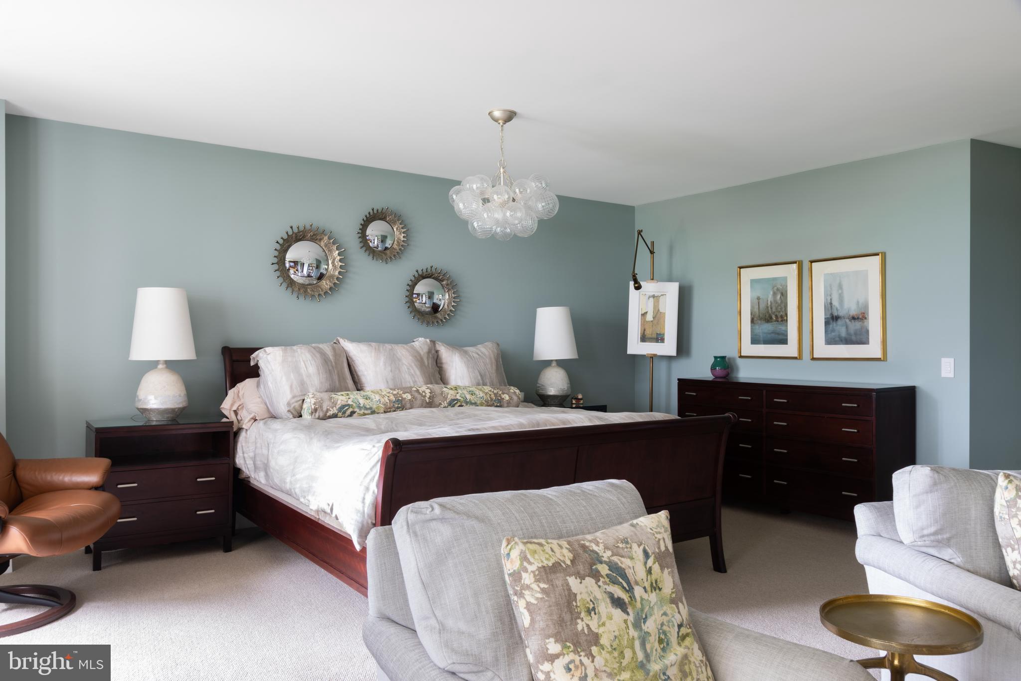 FOGGY BOTTOM - Residential