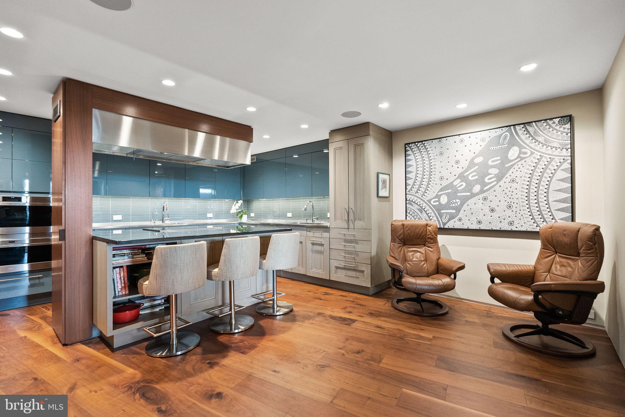 FOGGY BOTTOM - Residential
