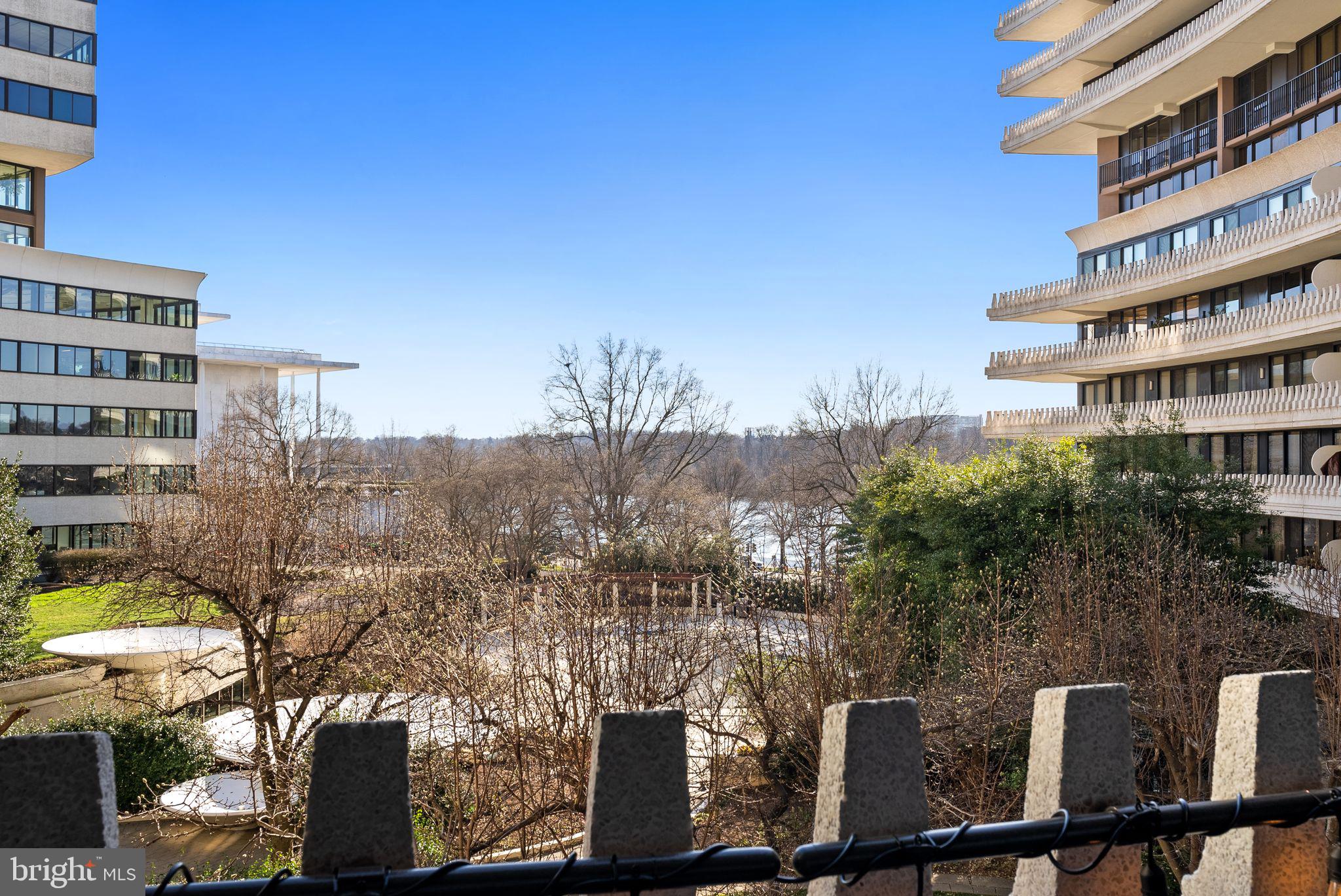 FOGGY BOTTOM - Residential