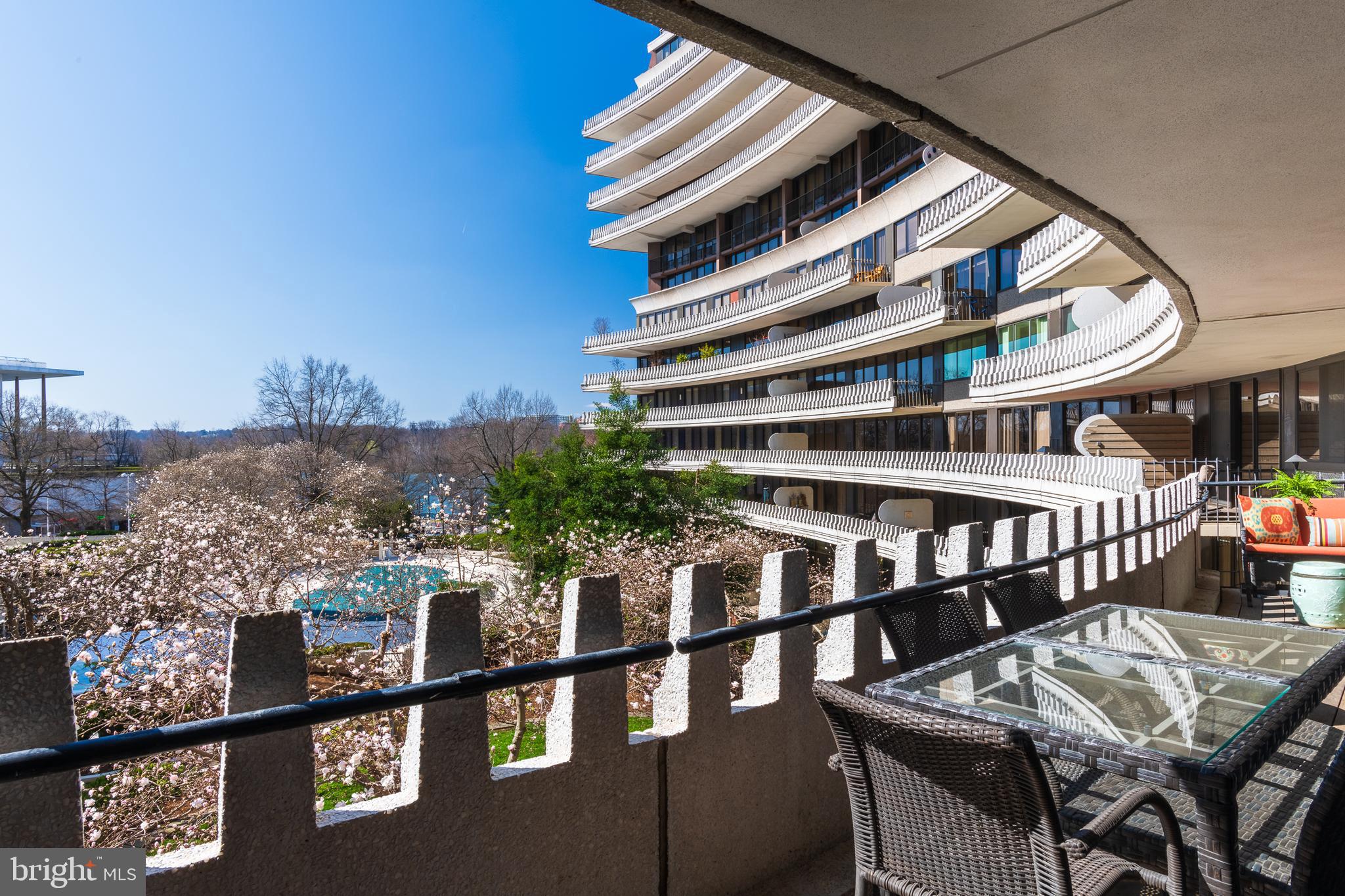 FOGGY BOTTOM - Residential