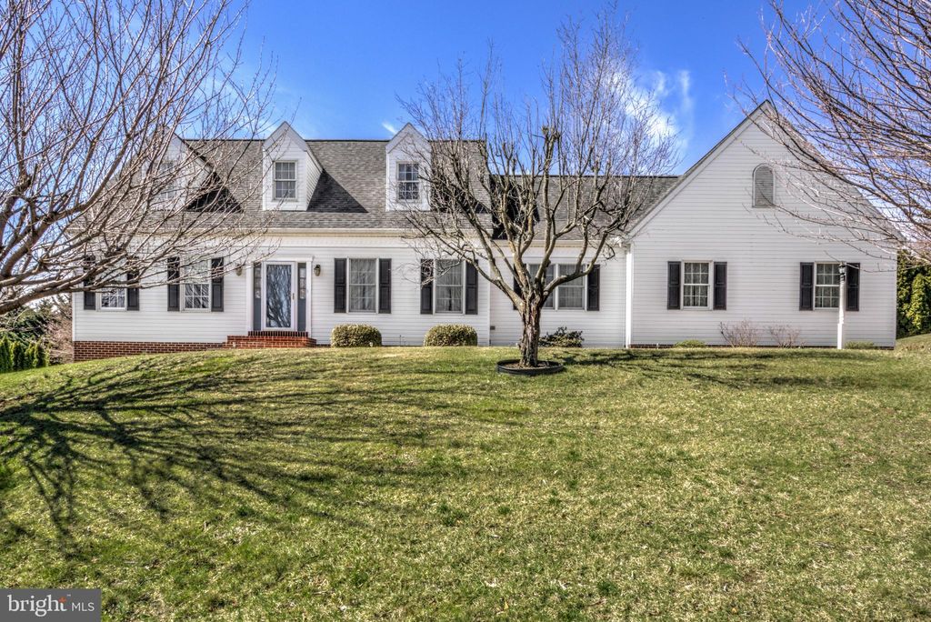 Photo of 960 Hidden Hollow Drive, GAP, PA 17527 (MLS # PALA2066102)