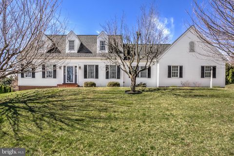 Photo of 960 Hidden Hollow Drive, GAP, PA 17527 (MLS # PALA2066102)