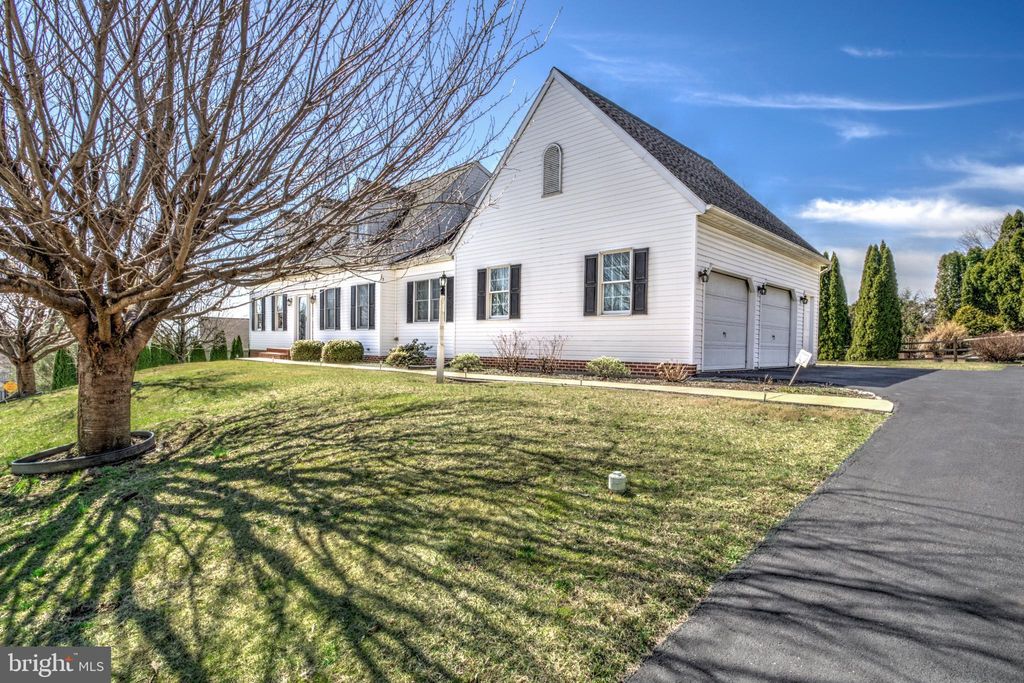 Photo of 960 Hidden Hollow Drive, GAP, PA 17527 (MLS # PALA2066102)