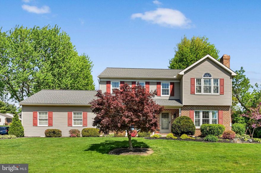 4 bedroom, 2.5 bath home in Warwick School District with a 2-car garage and beautifully maintained landscaping. Spacious layout with large bedrooms, including a primary suite with private bath. The main living area features a wood-burning brick fireplace and opens to the dining space, creating a comfortable flow for everyday living and entertaining. Bright kitchen with plenty of cabinet space and views of the backyard. Newer roof for added peace of mind. Well-kept exterior, mature trees, and great curb appeal complete this move-in ready home.