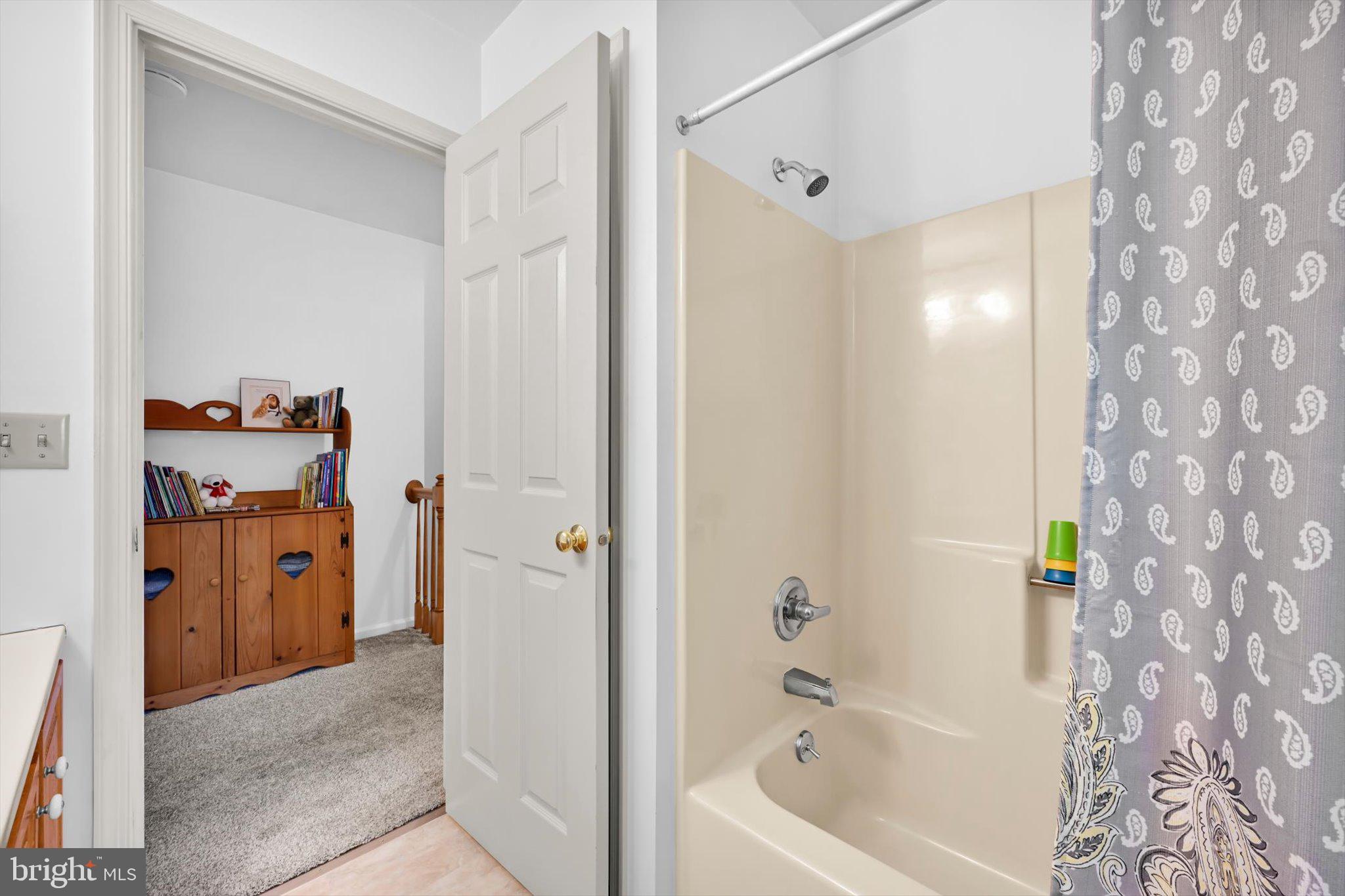 WARWICK TWP - Residential