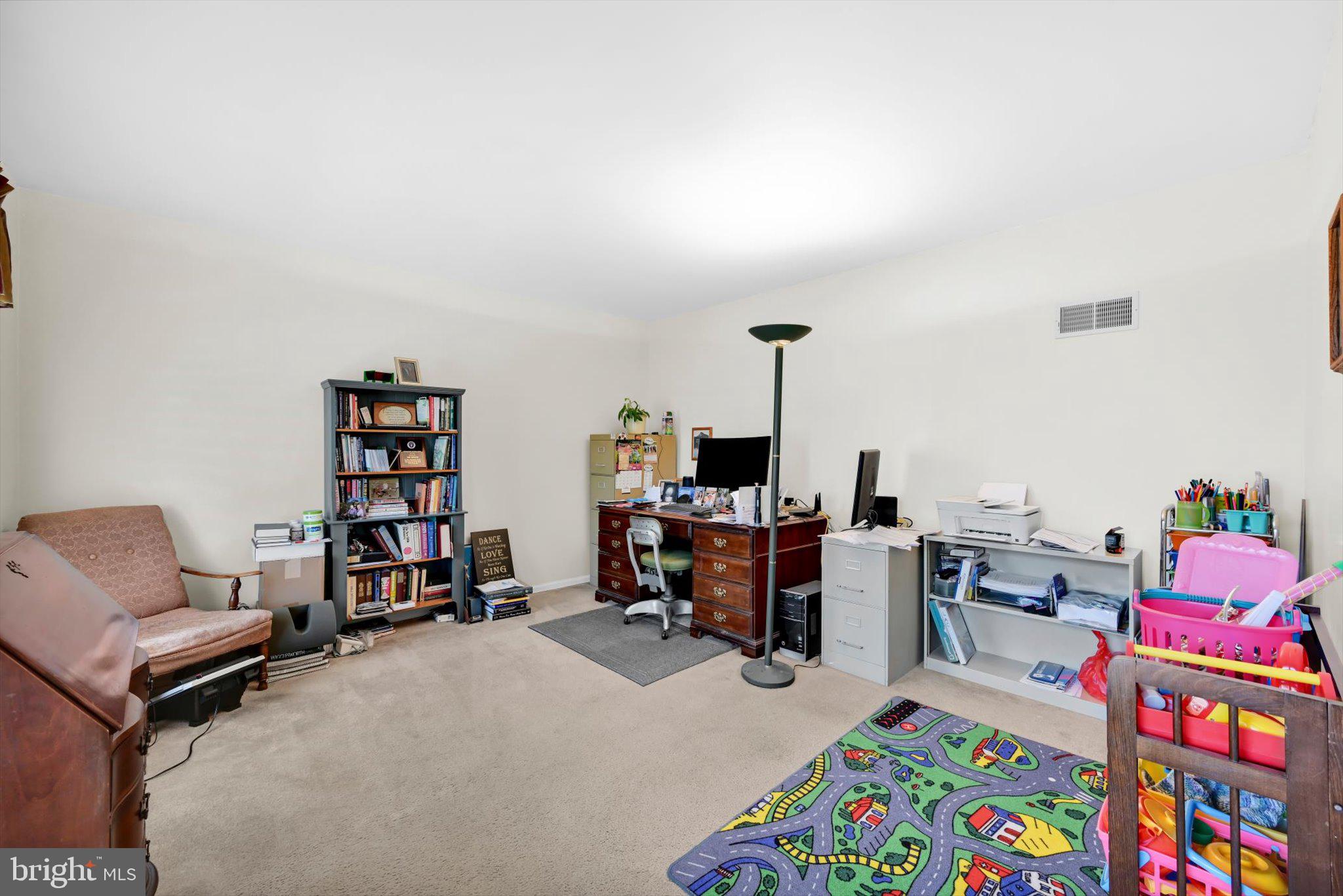 WARWICK TWP - Residential