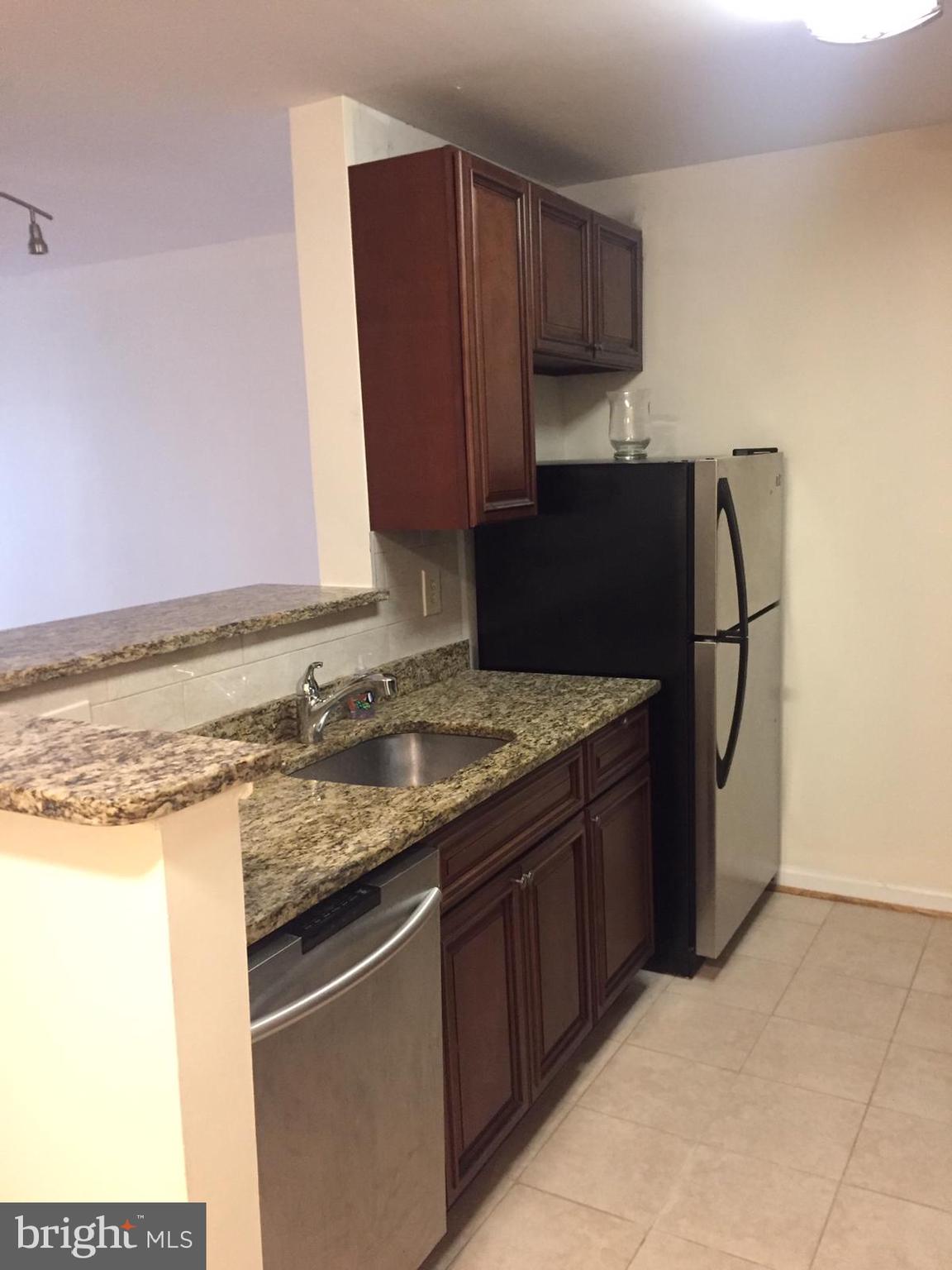 SAVOY PARK CONDOMINIUMS - Residential Lease