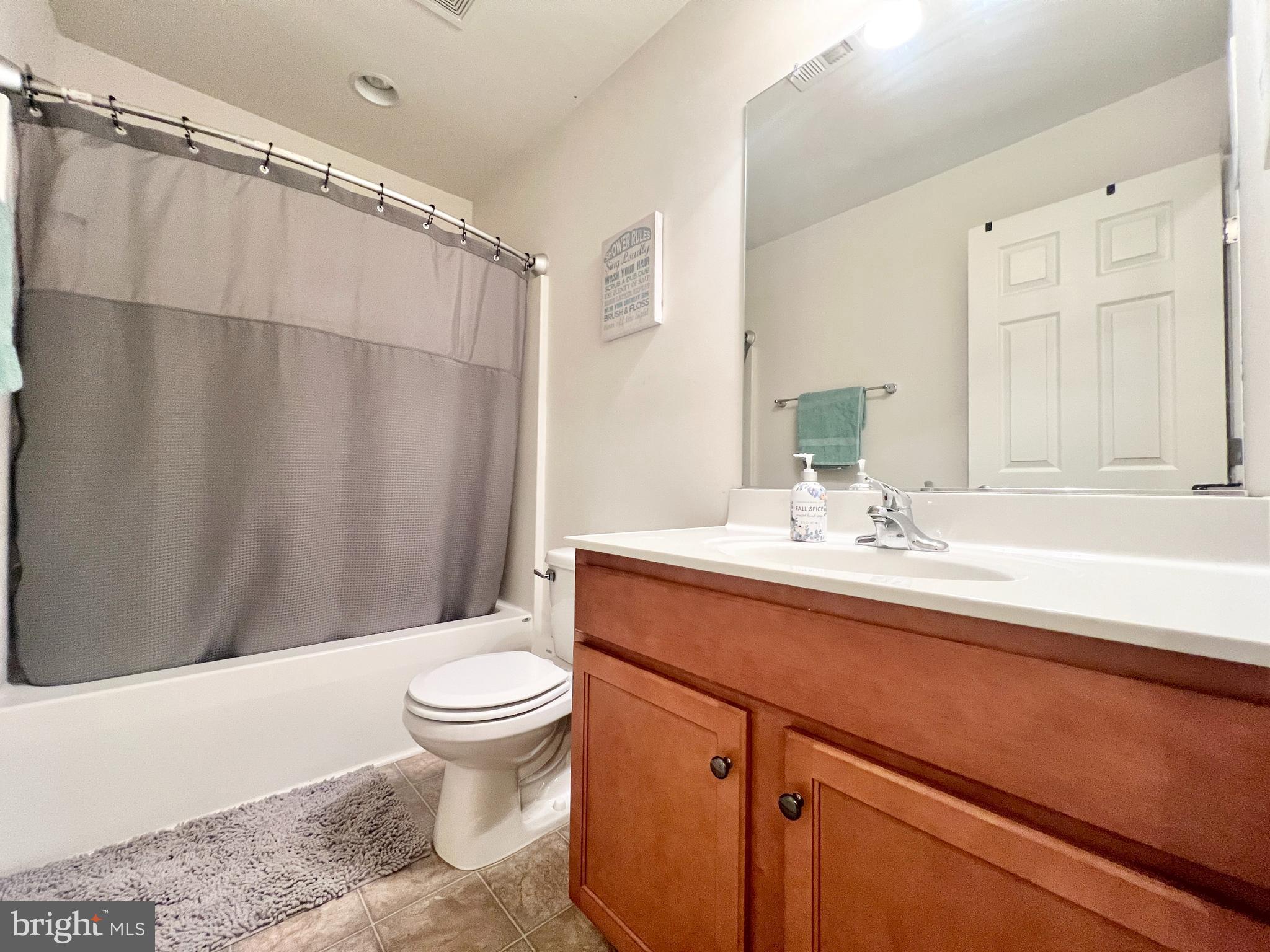 STONEBROOK VILLAGE - Residential