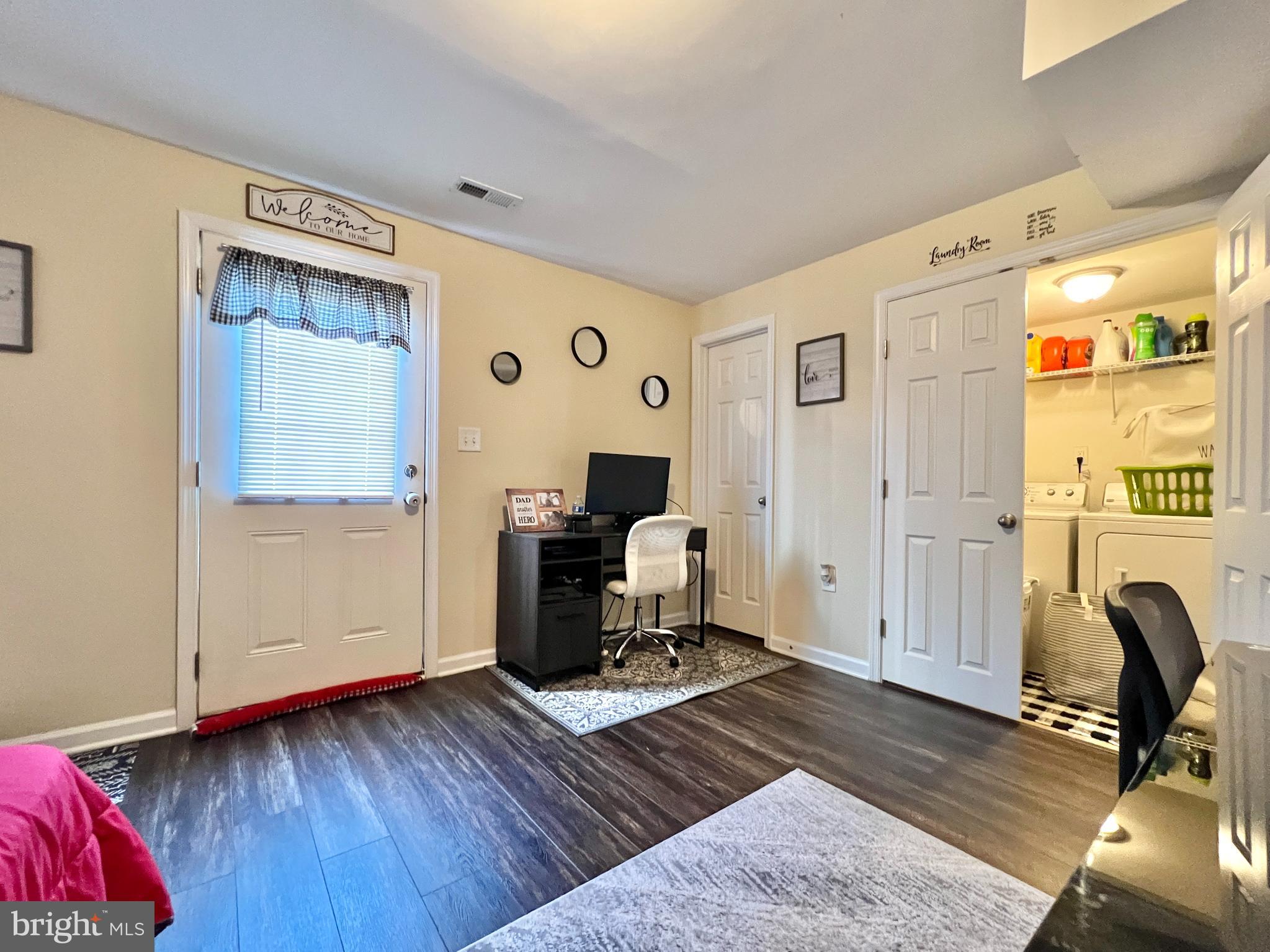 STONEBROOK VILLAGE - Residential