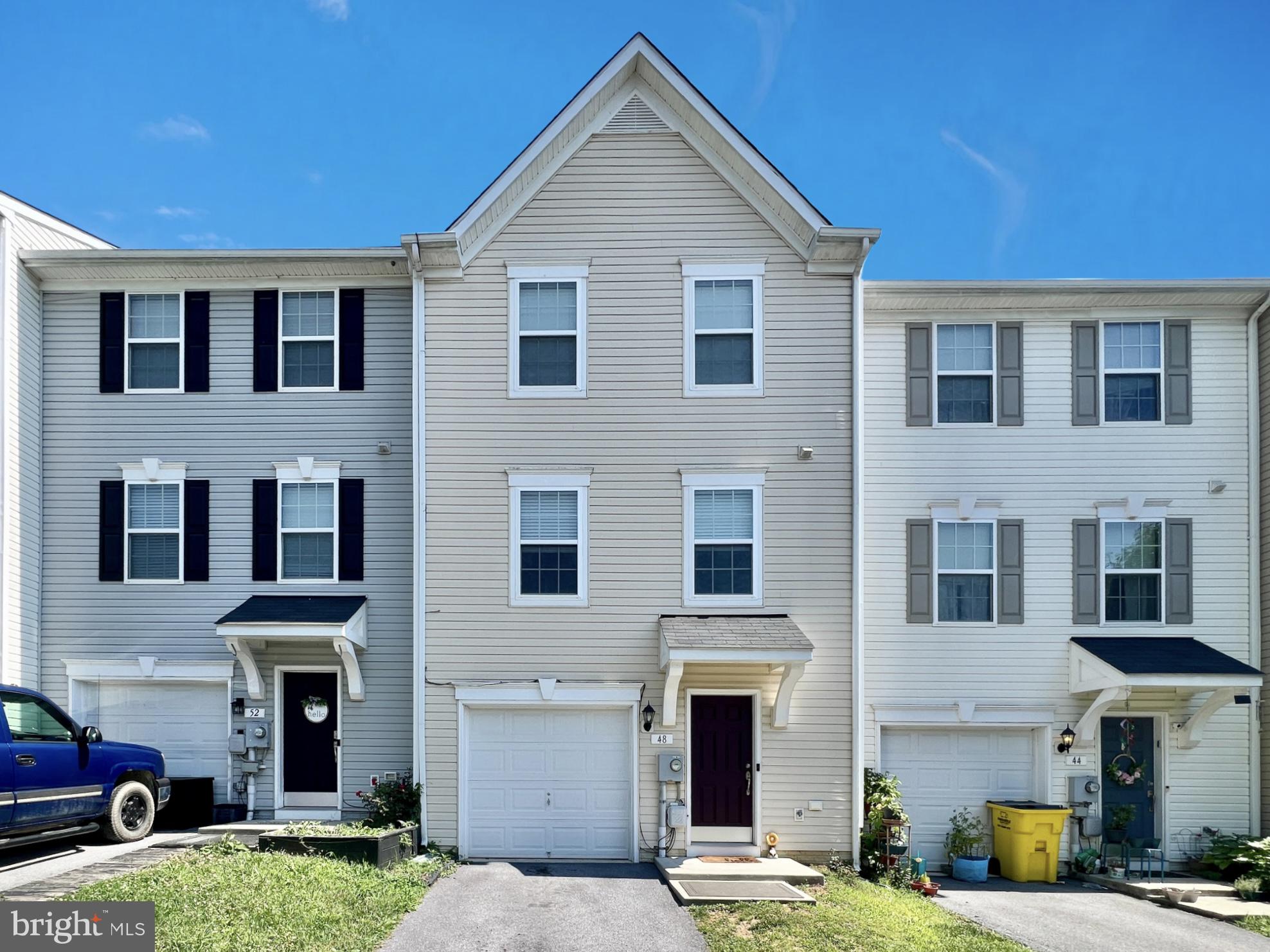 STONEBROOK VILLAGE - Residential