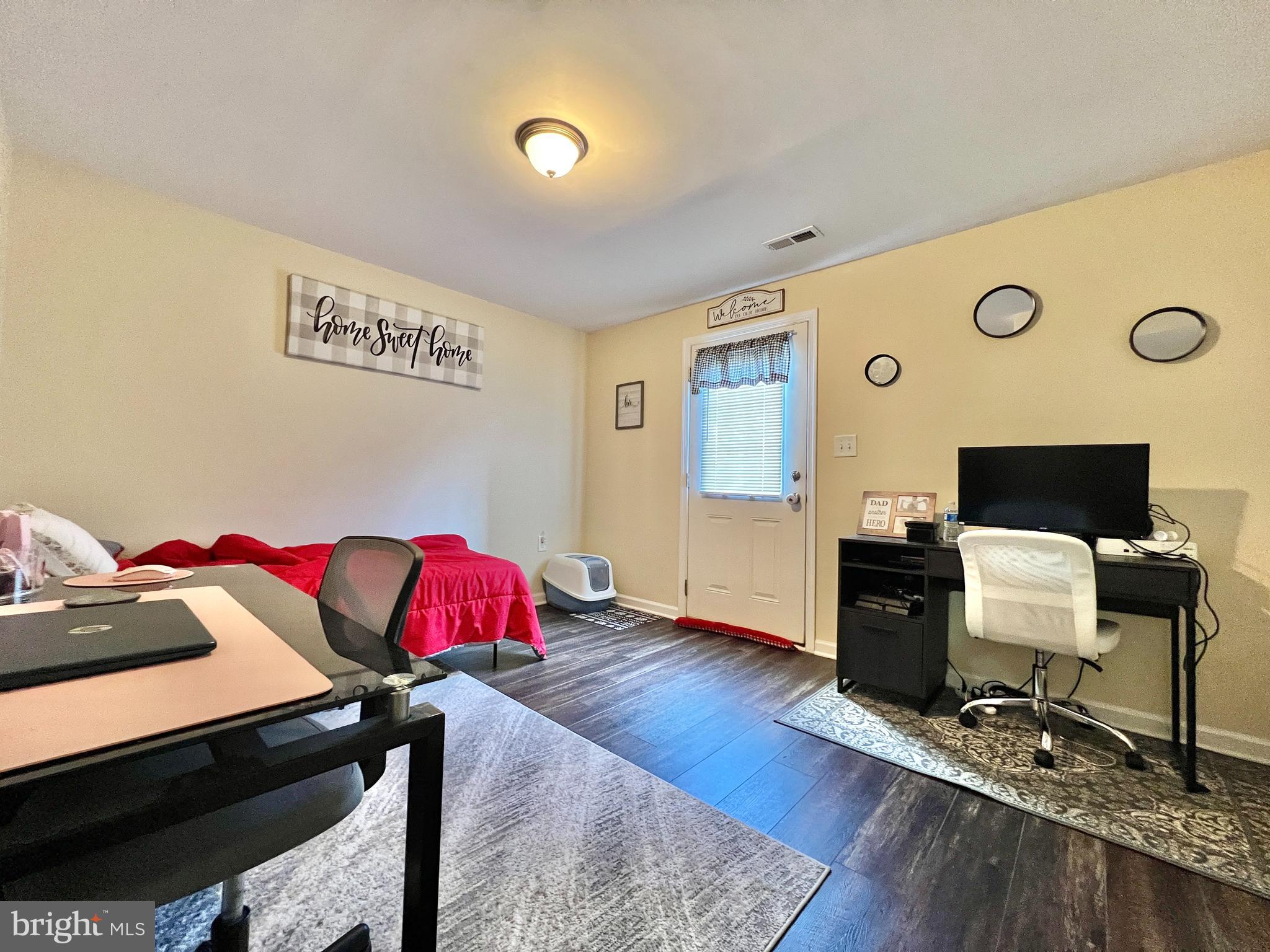 STONEBROOK VILLAGE - Residential